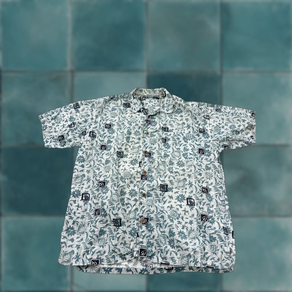 Ocean Pacific OP Hawaiian Shirt Men 2XL Blue Floral Print Short Sleeve Button Down Classic Fit Size US XXL / EU 58 / 5 - 1 Thumbnail