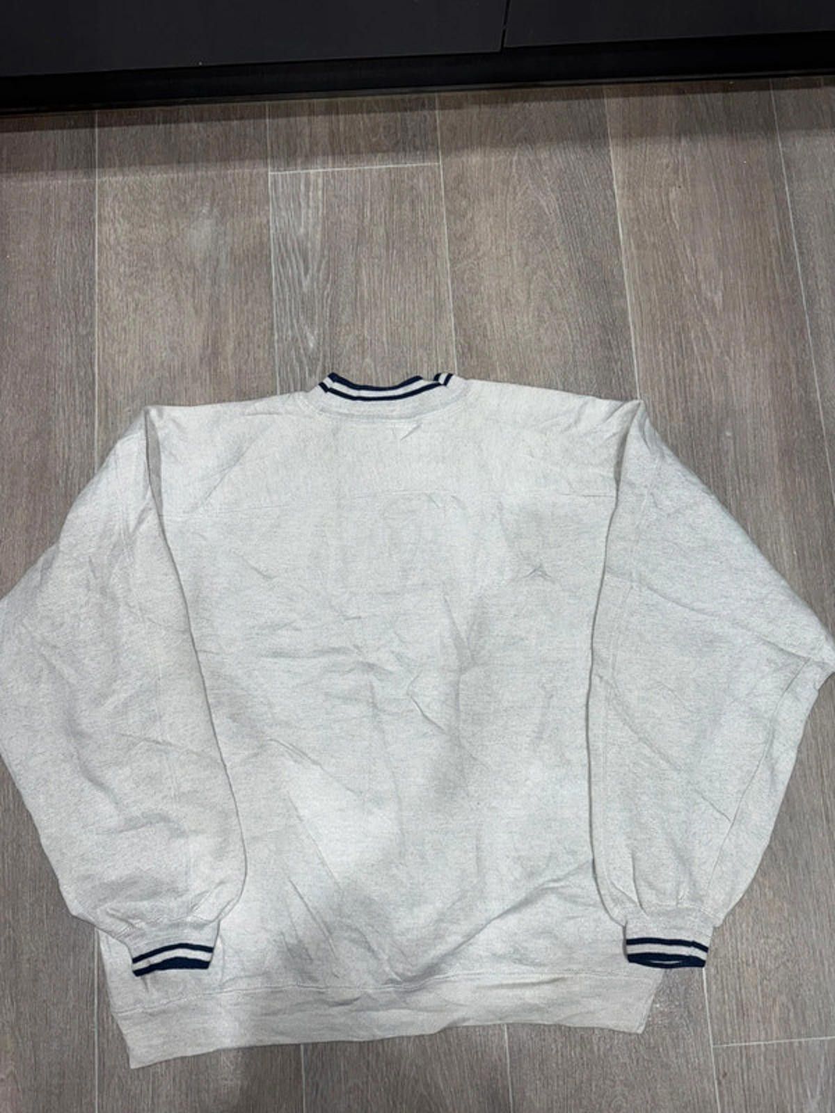 Vintage Vintage 90s Georgetown Hoyas Collegiate Sweatshirt Size XL Size US XL / EU 56 / 4 - 5 Thumbnail