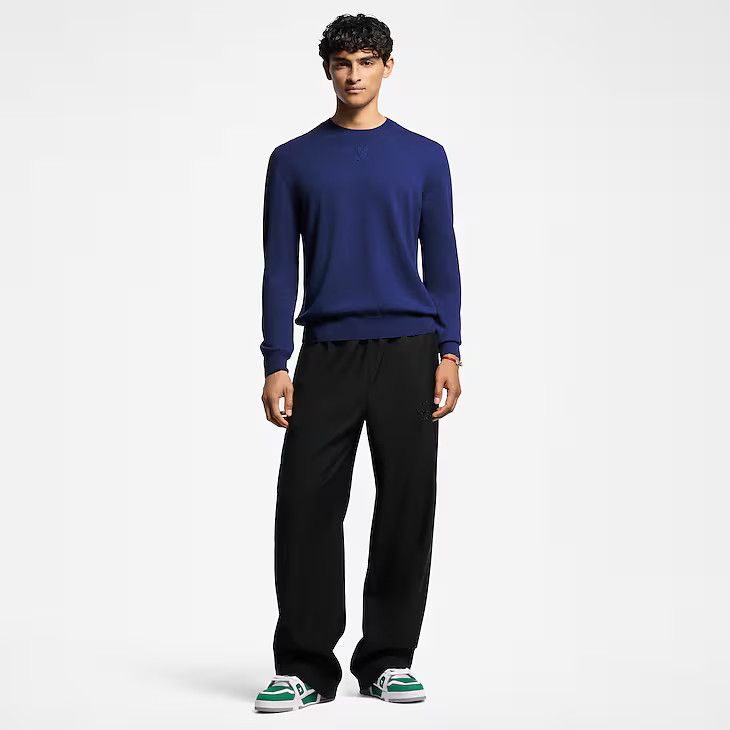 Louis Vuitton LV Embossed Cashmere Crewneck Size US S / EU 44-46 / 1 - 3 Thumbnail