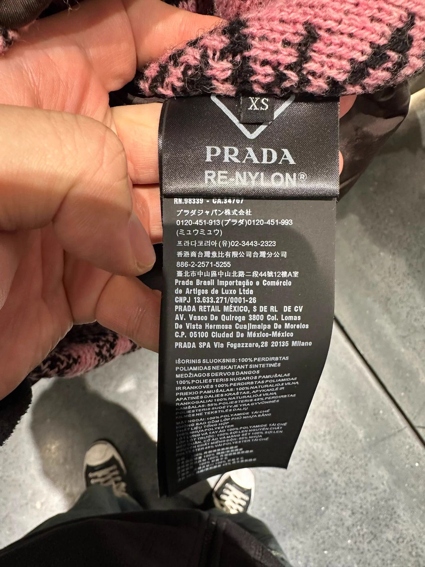 Prada Prada triangular arm bag with metal logo bomber jacket, Size US XS / EU 42 / 0 - 4 Thumbnail
