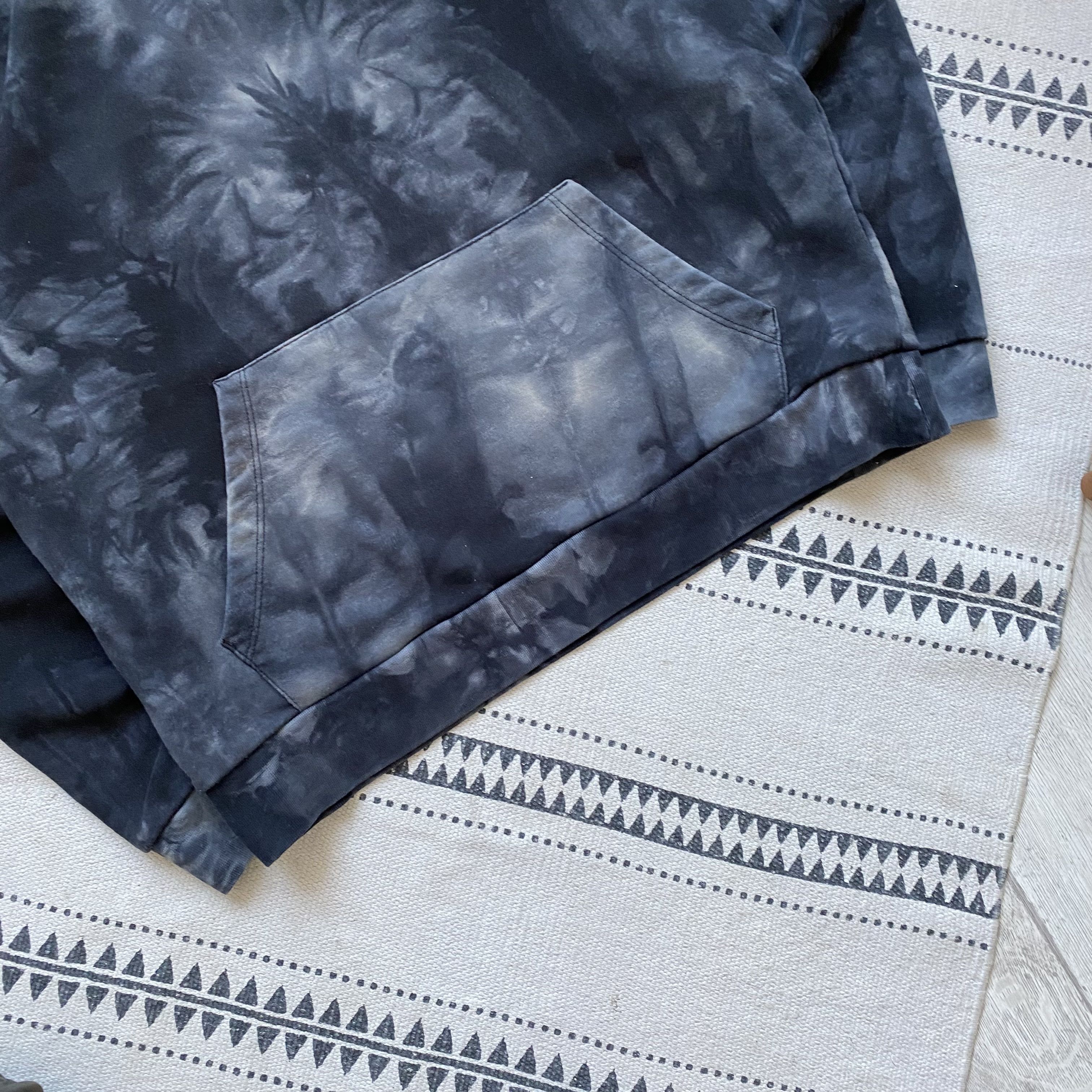 Allsaints 🕸️ Allsaint Center Logo Boxy Hoodie Tie dye Size US S / EU 44-46 / 1 - 3 Thumbnail