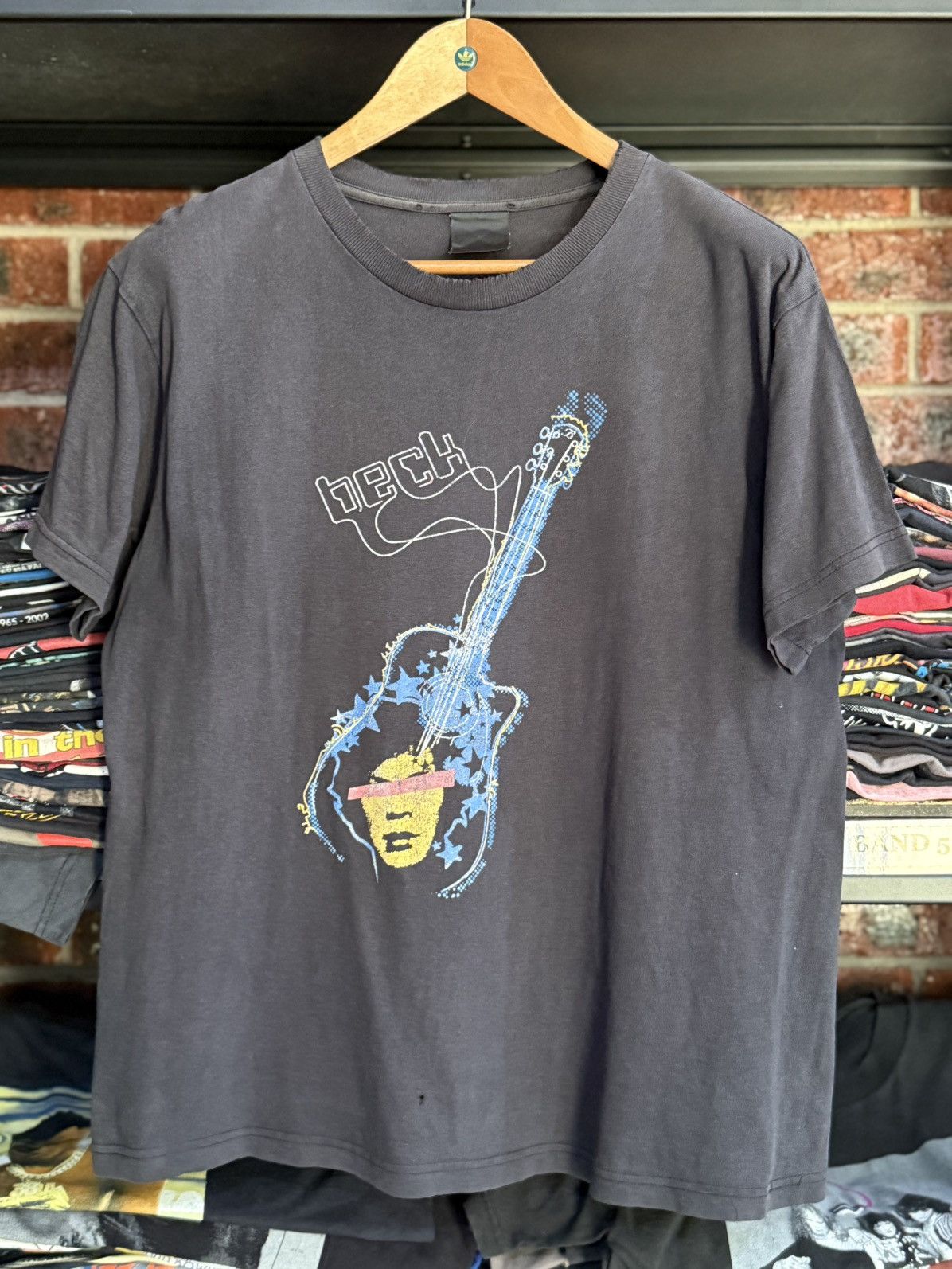 Band Tees × Vintage Thrashed Vintage Beck Band Promo Sun Faded Tee Size US L / EU 52-54 / 3 - 1 Thumbnail