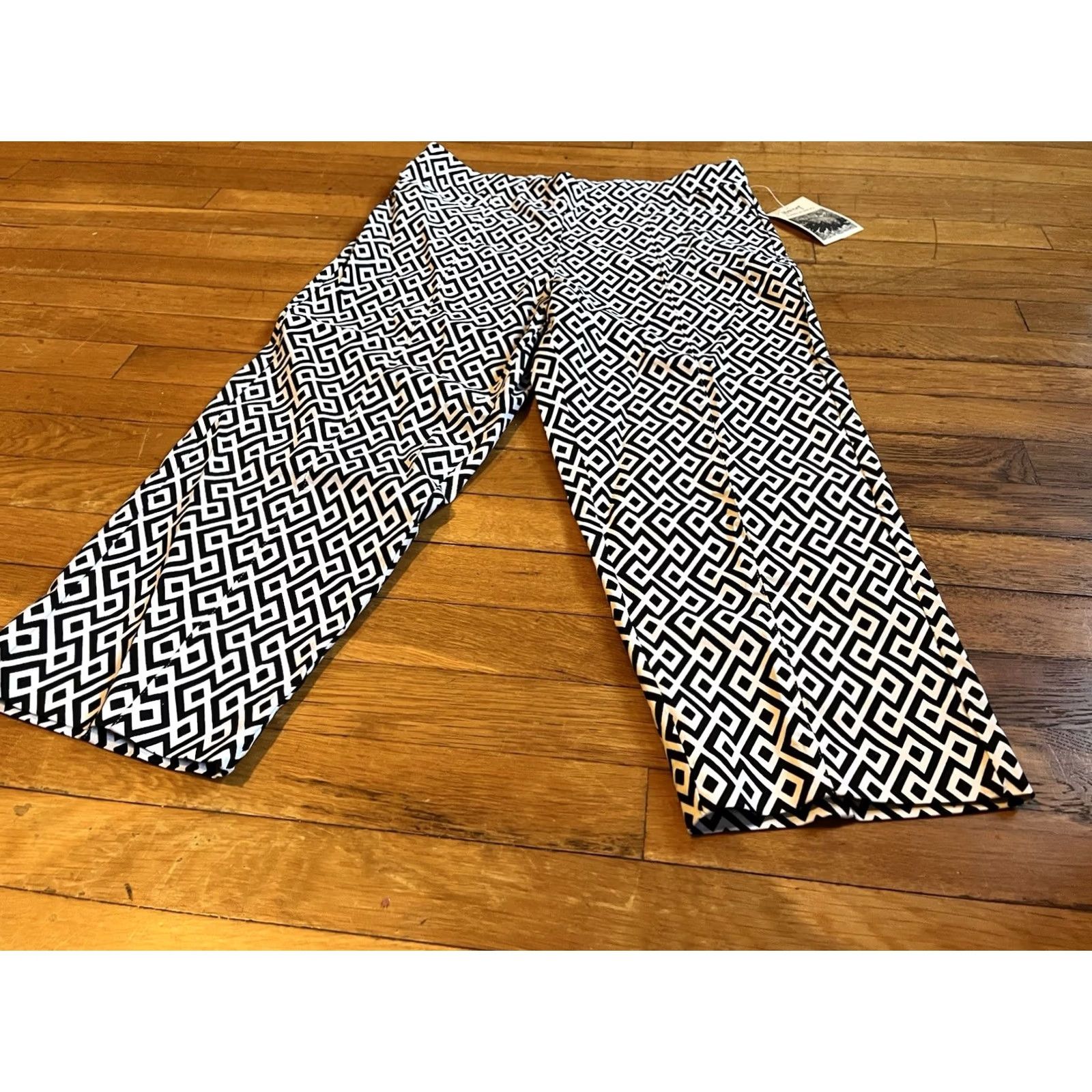 Habitat Habitat Clothes To Live In Pants Women’s L Black White Diamond Wide-Leg Crop Size 36" / US 14 / IT 50 - 2 Thumbnail