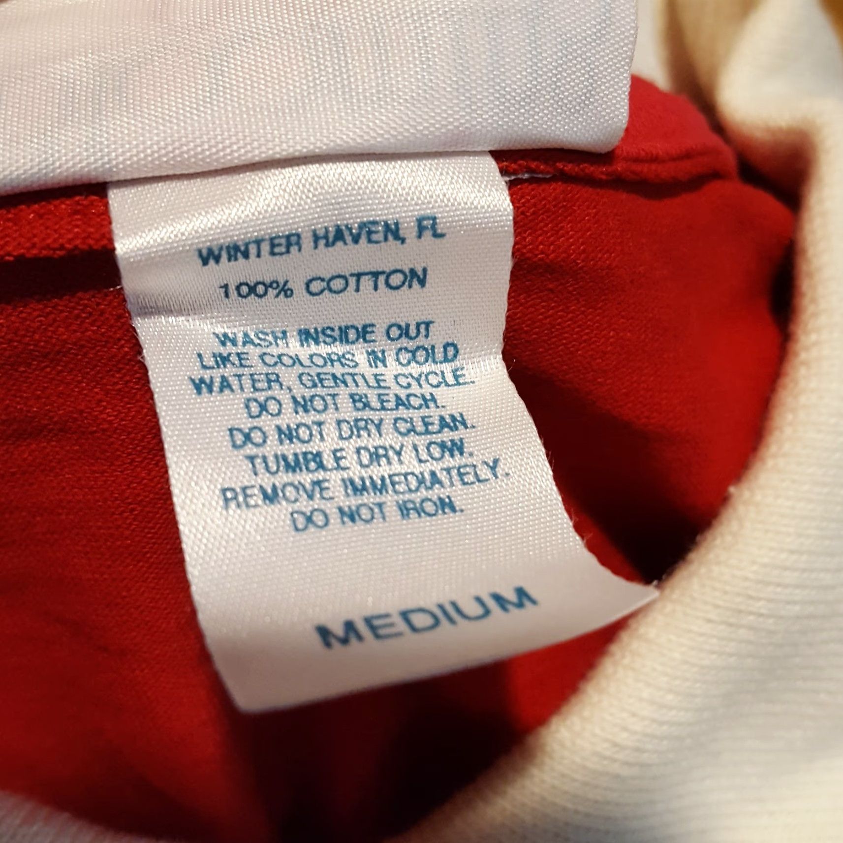Vintage VINTAGE Blooming & Co T-Shirt Women’s M Collared 2000s Red Short Sleeve Golf Preppy Y2K 90s Retro Bear Basic Top Size M / US 6-8 / IT 42-44 - 7 Thumbnail