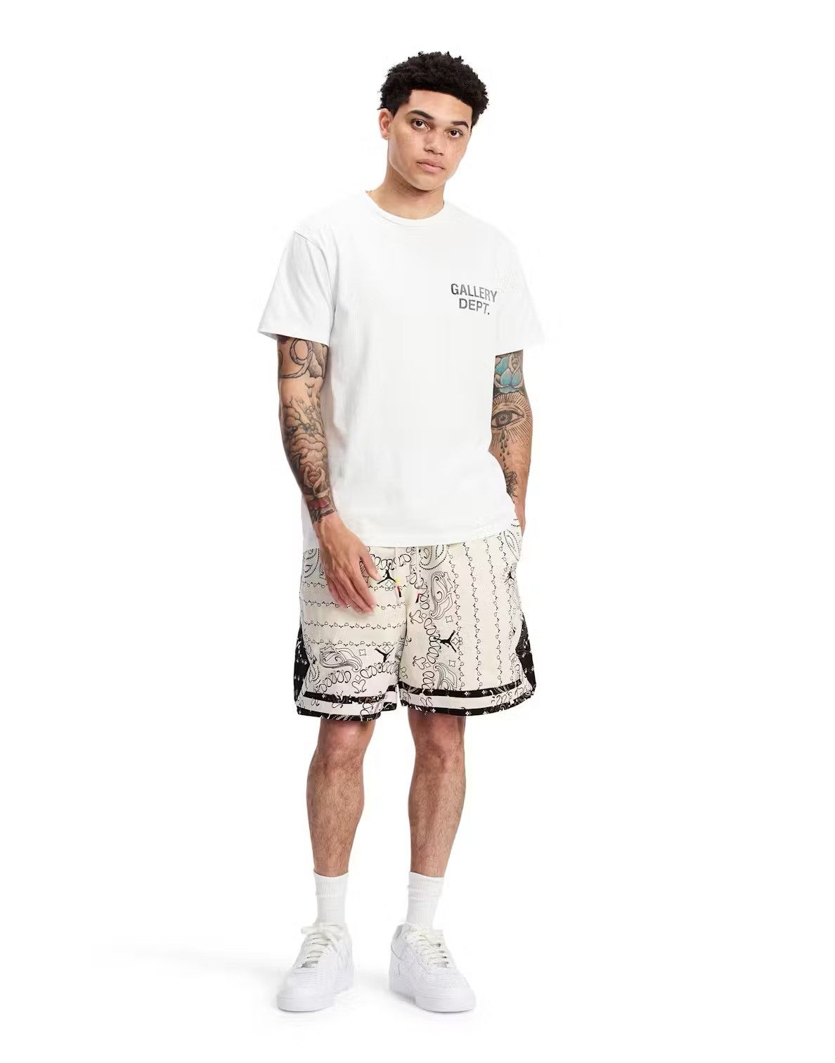 Jordan Brand × Travis Scott Travis Scott x Jordan Paisley Shorts - NEW Size US 29 - 9 Thumbnail