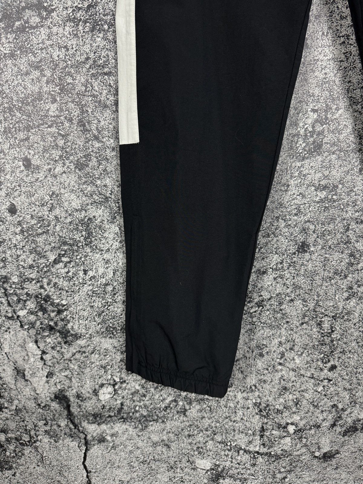 Nike Nike Track Pants Vintage 90s Style Zip Cuffs Y2K Size L Size US 36 / EU 52 - 5 Thumbnail