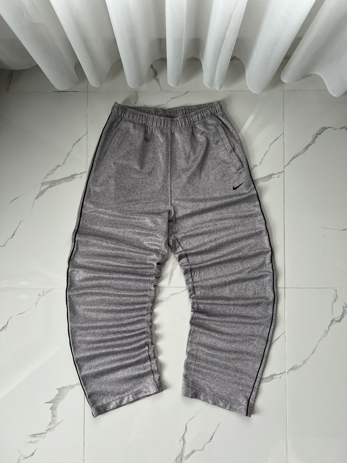 Nike × Vintage 90's NIKE SWOOSH LOGO RETRO Y2K TRACK PANTS Size US 32 / EU 48 - 1 Thumbnail