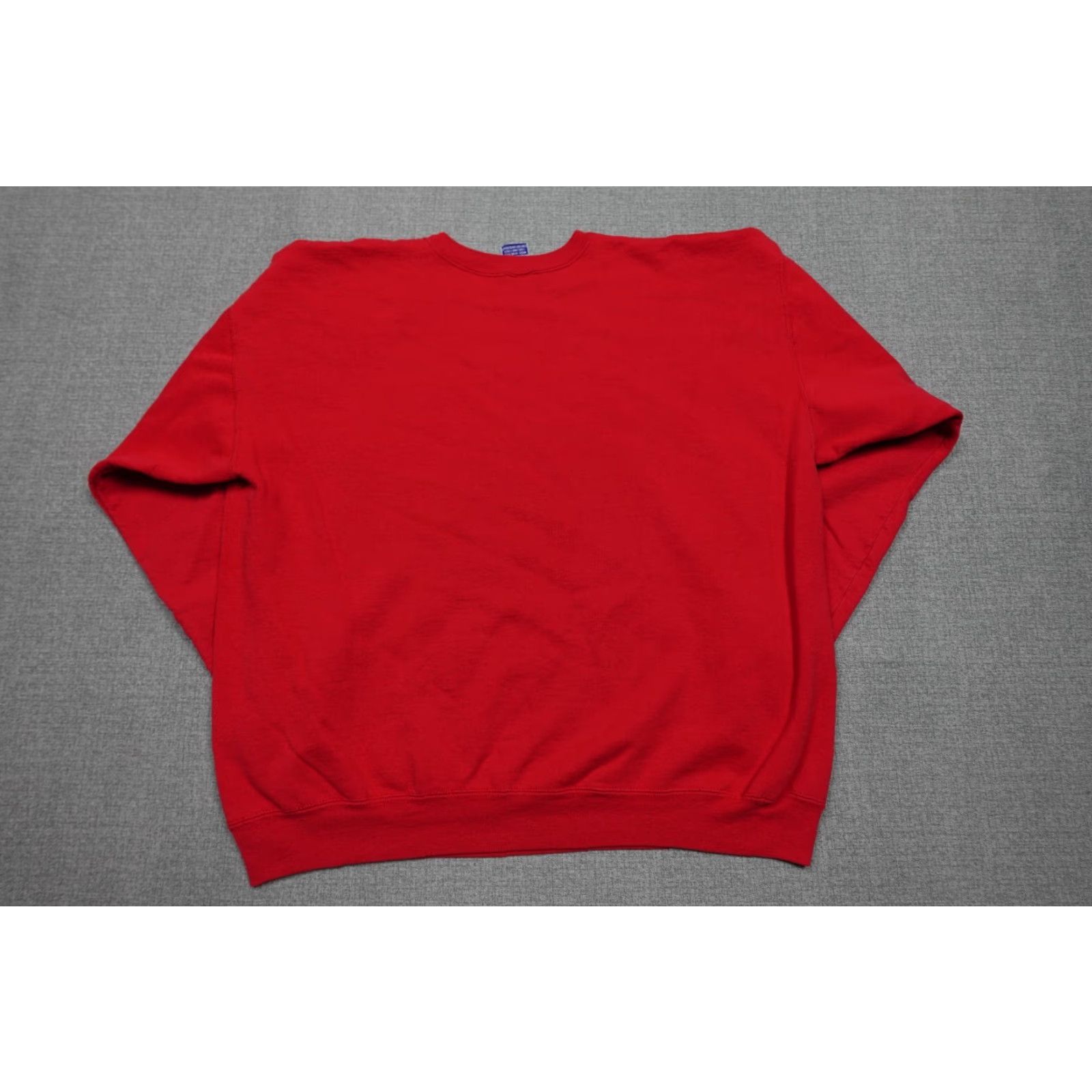 Champion VINTAGE Champion Sweater Mens L Red C Logo Crewneck Sweatshirt Front C Logo Wool? Size US L / EU 52-54 / 3 - 4 Thumbnail