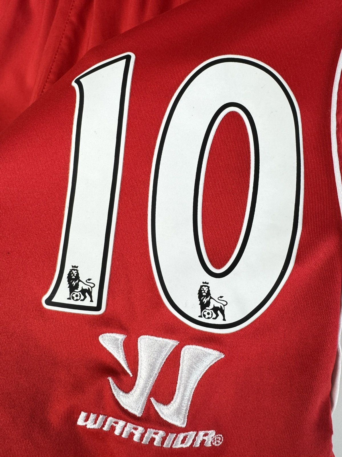 Warrior Liverpool 2014 2015 Home Football Soccer Shorts Warrior #10 Size US 30 / EU 46 - 3 Thumbnail