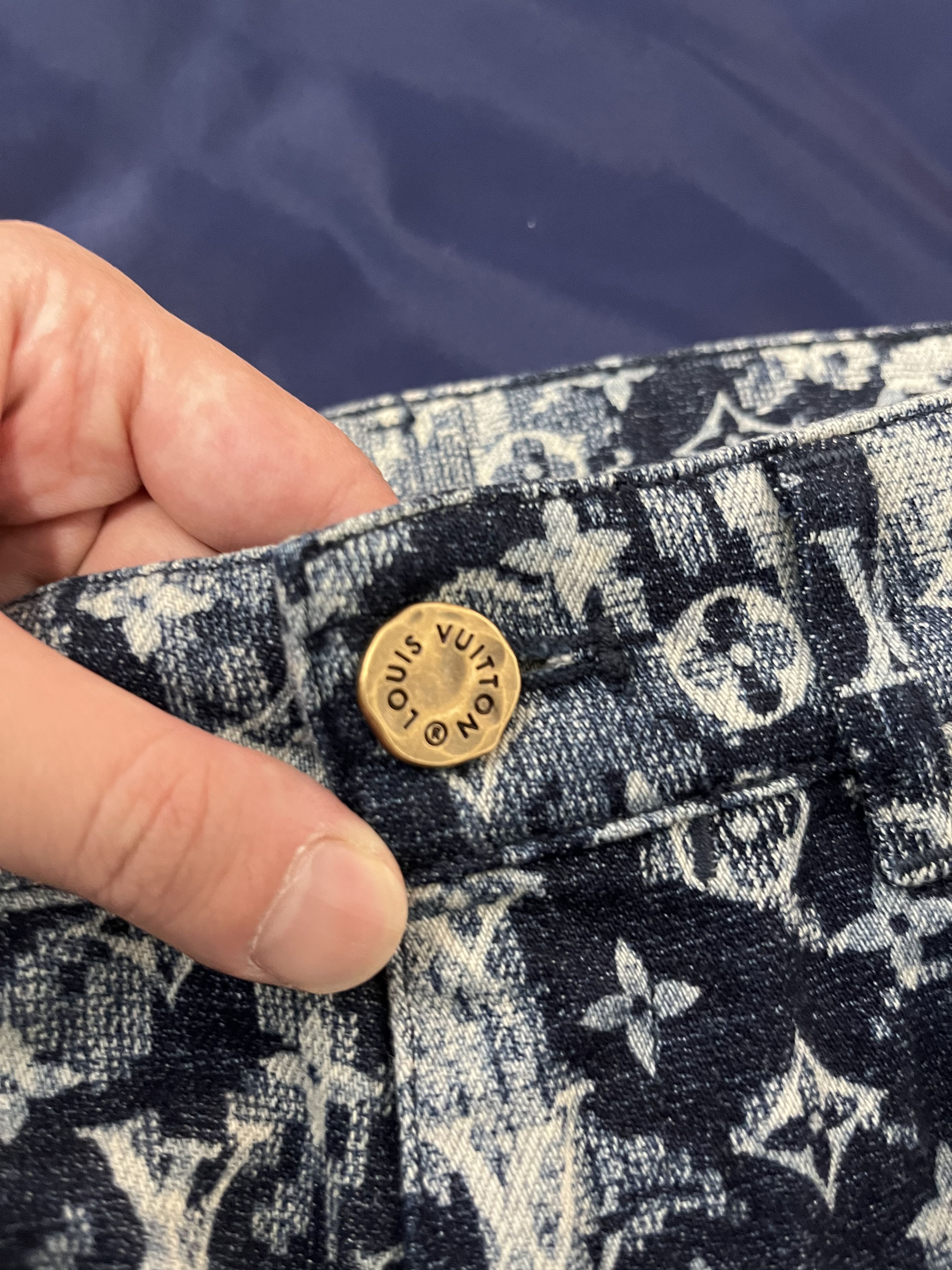 Louis Vuitton Louis Vuitton Virgil Abloh Tapestry Denim Jeans Size 32 Size US 32 / EU 48 - 3 Thumbnail