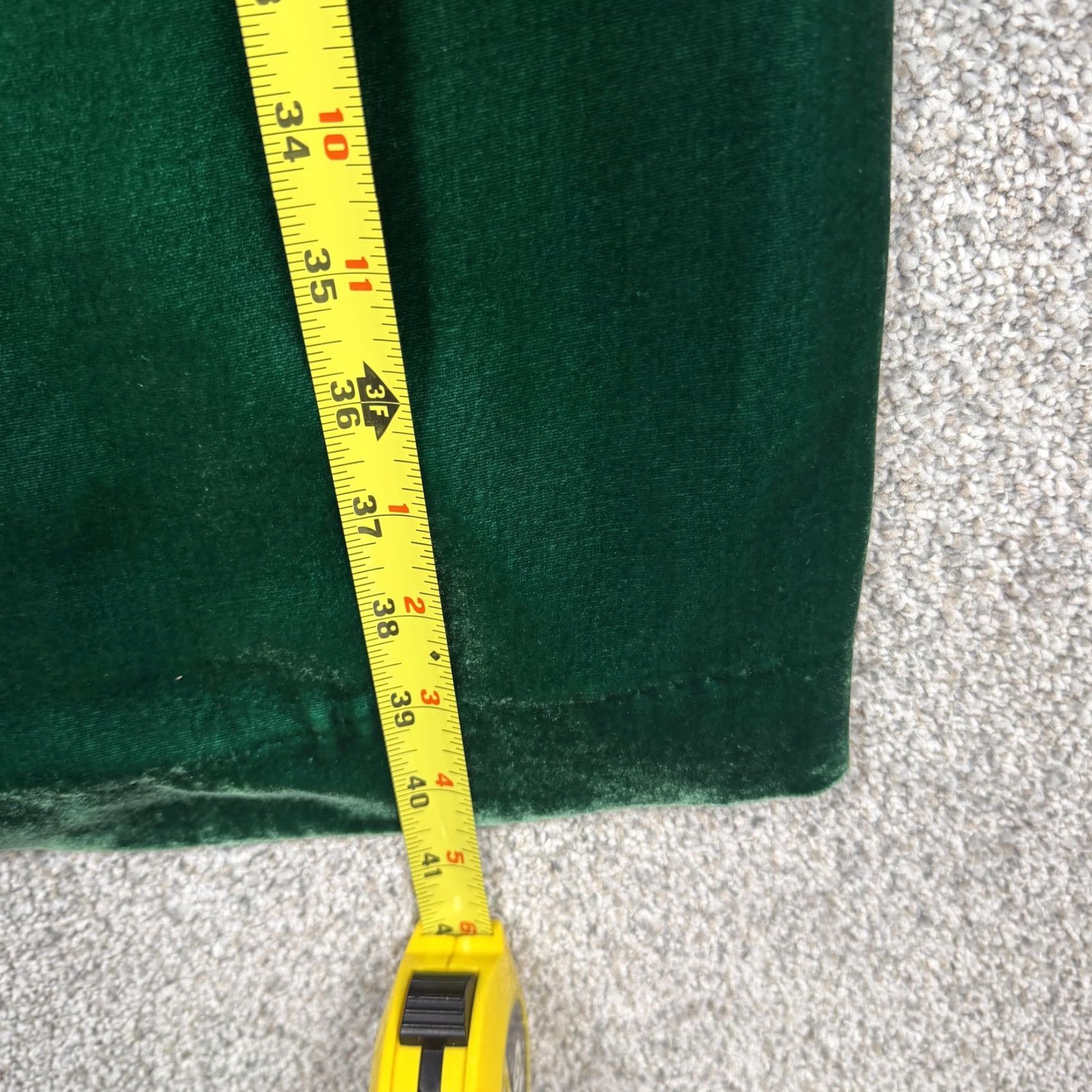 Velvet VINTAGE Suzanne Somers Emerald Green Velvet Slip Dress 10 Women Knee Length Party Cocktail Sleeveless V-Neck Strappy Adjustable Lined Zip Womens Size L / US 10 / IT 46 - 5 Thumbnail