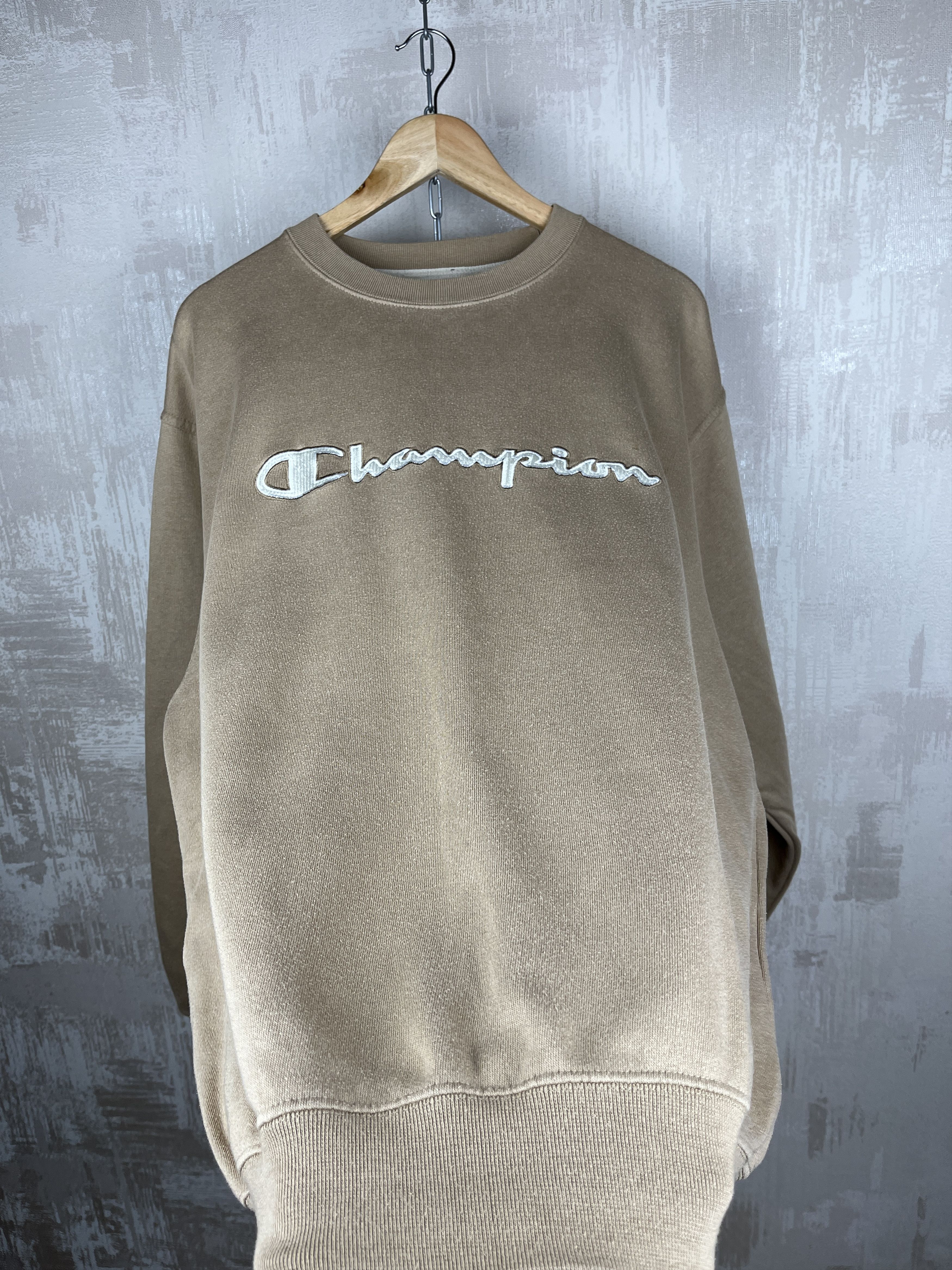 Champion × Vintage Vintage Champion Big Embroidered Logo Crew Neck Sweatshirt Size US XL / EU 56 / 4 - 8 Thumbnail