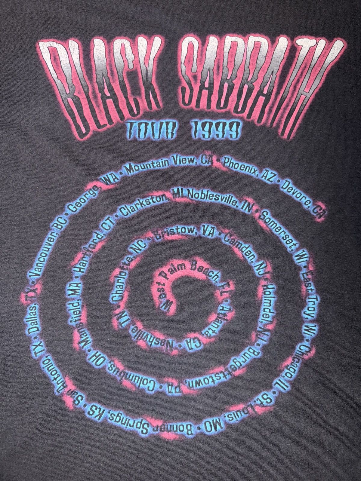 Band Tees Vintage Faded Black Sabbath 1999 Reunion tee Size US L / EU 52-54 / 3 - 6 Thumbnail