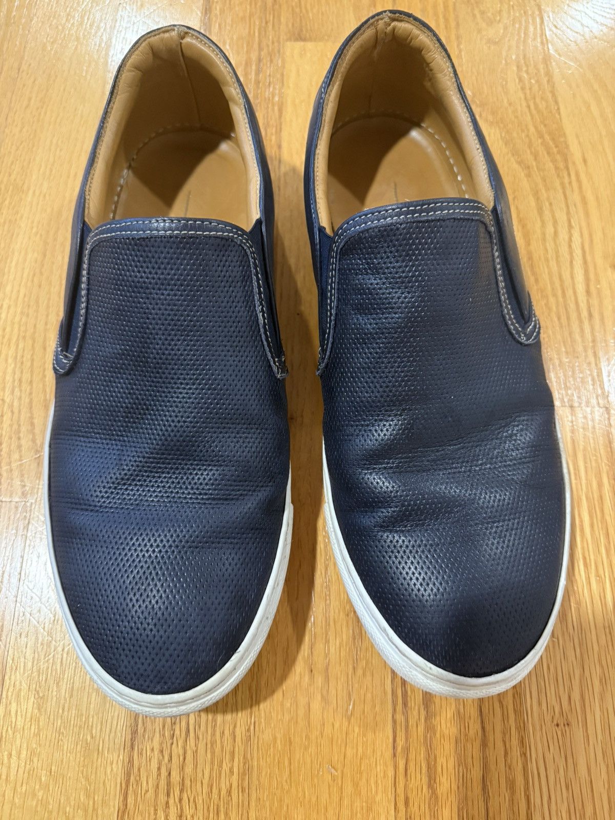 Saks Fifth Avenue Saks Fifth Avenue Men’s Slip-On Leather Shoes Size 10 Size US 10 / EU 43 - 9 Thumbnail