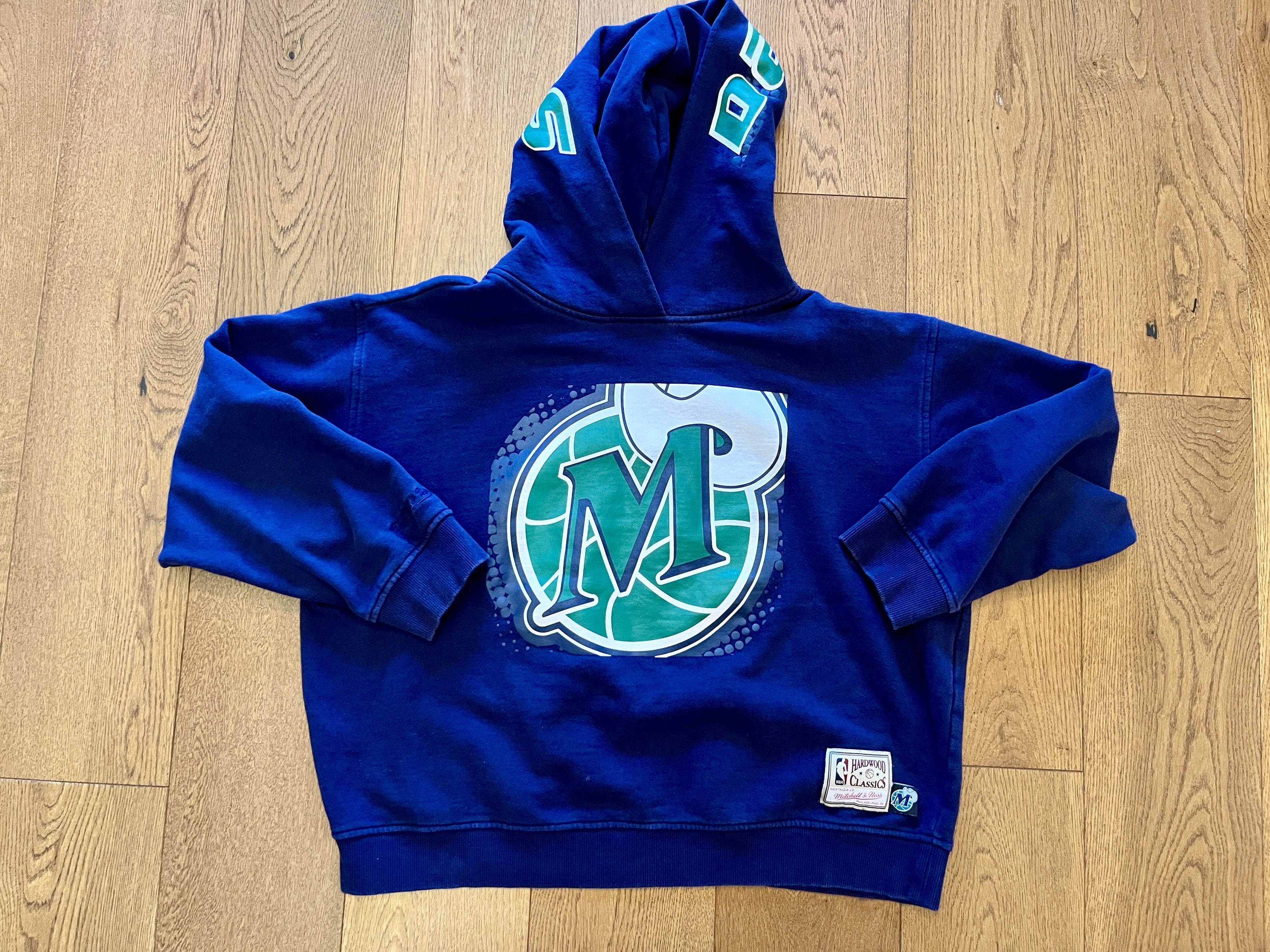 Mitchell & Ness Mitchell & Ness Dallas Mavericks Hardwood Classics Hoodie XL Size XL / US 12-14 / IT 48-50 - 1 Thumbnail