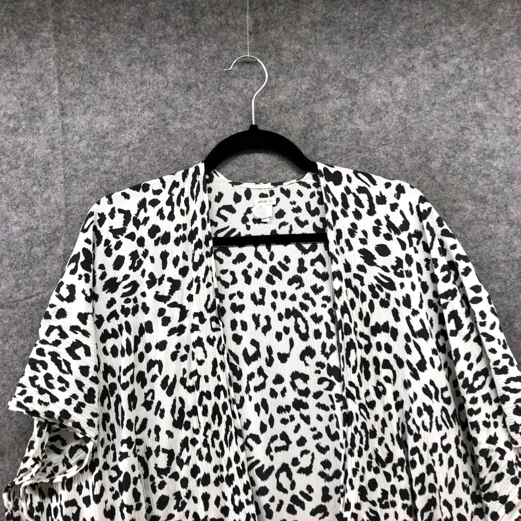Vintage Aerie Cardigan Womens One Size OS Leopard Print White Black Boho Beachy Kimono Sleeve Open Viscose Casual Size ONE SIZE - 4 Thumbnail
