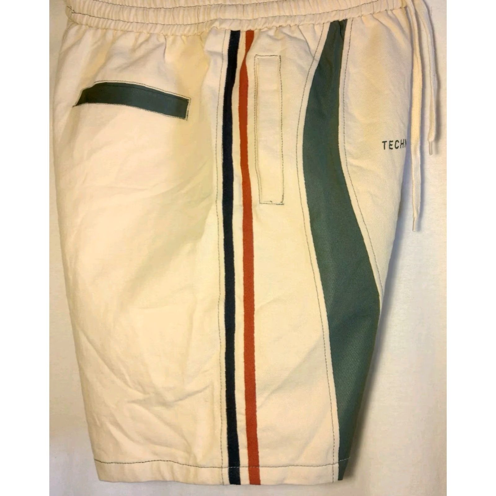 Vintage ALEFRIC EDEN Men’s Shorts 30 Waist Elastic Ivory Chino Retro Stripe Casual Size US 30 / EU 46 - 4 Thumbnail