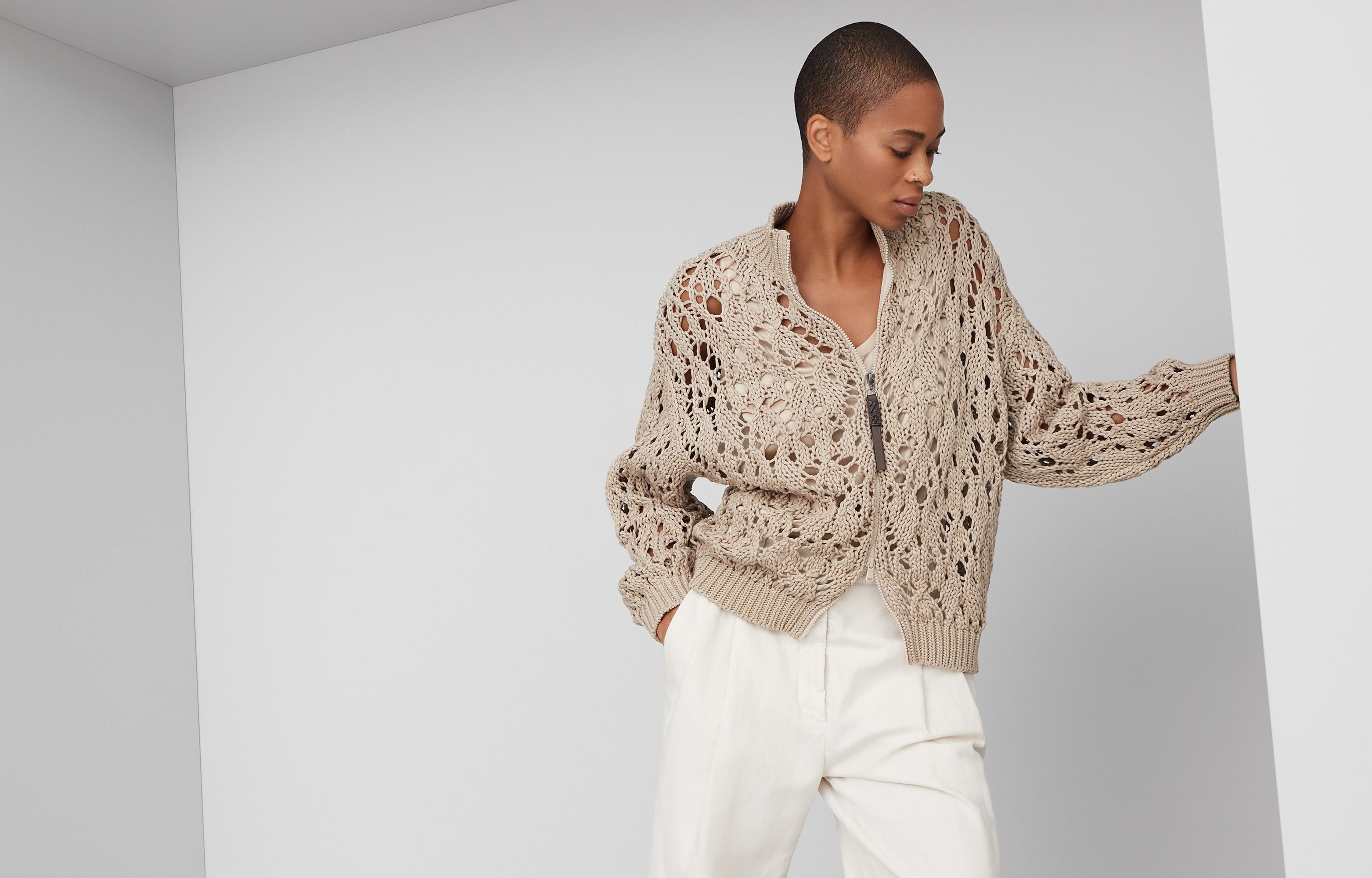 Brunello Cucinelli o1la1rc1a0425 Cardigan in Beige Size M / US 6-8 / IT 42-44 - 4 Thumbnail