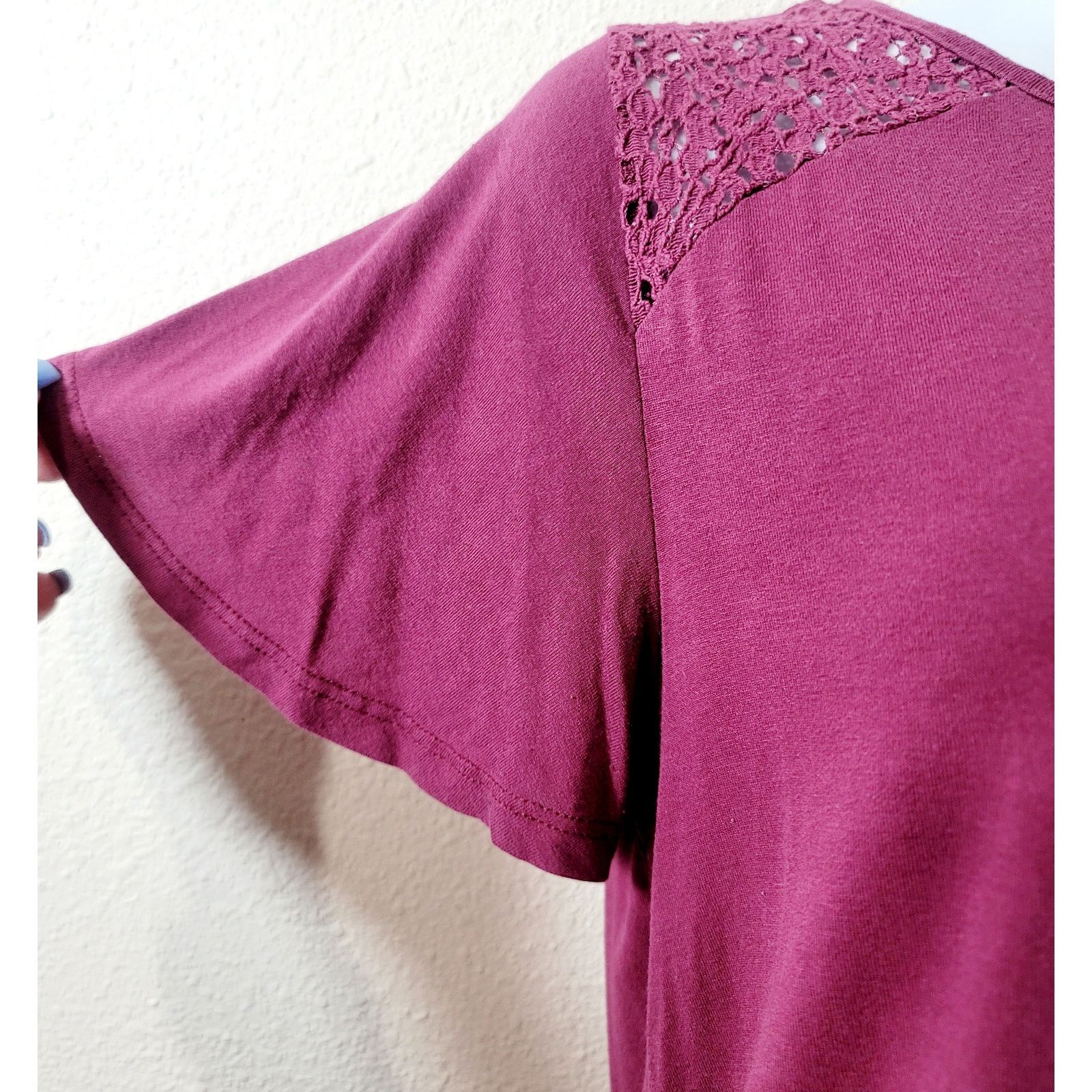 Other Rewind Burgundy Round Neck Lace Crochet Shoulders Top Medium Size M / US 6-8 / IT 42-44 - 3 Thumbnail