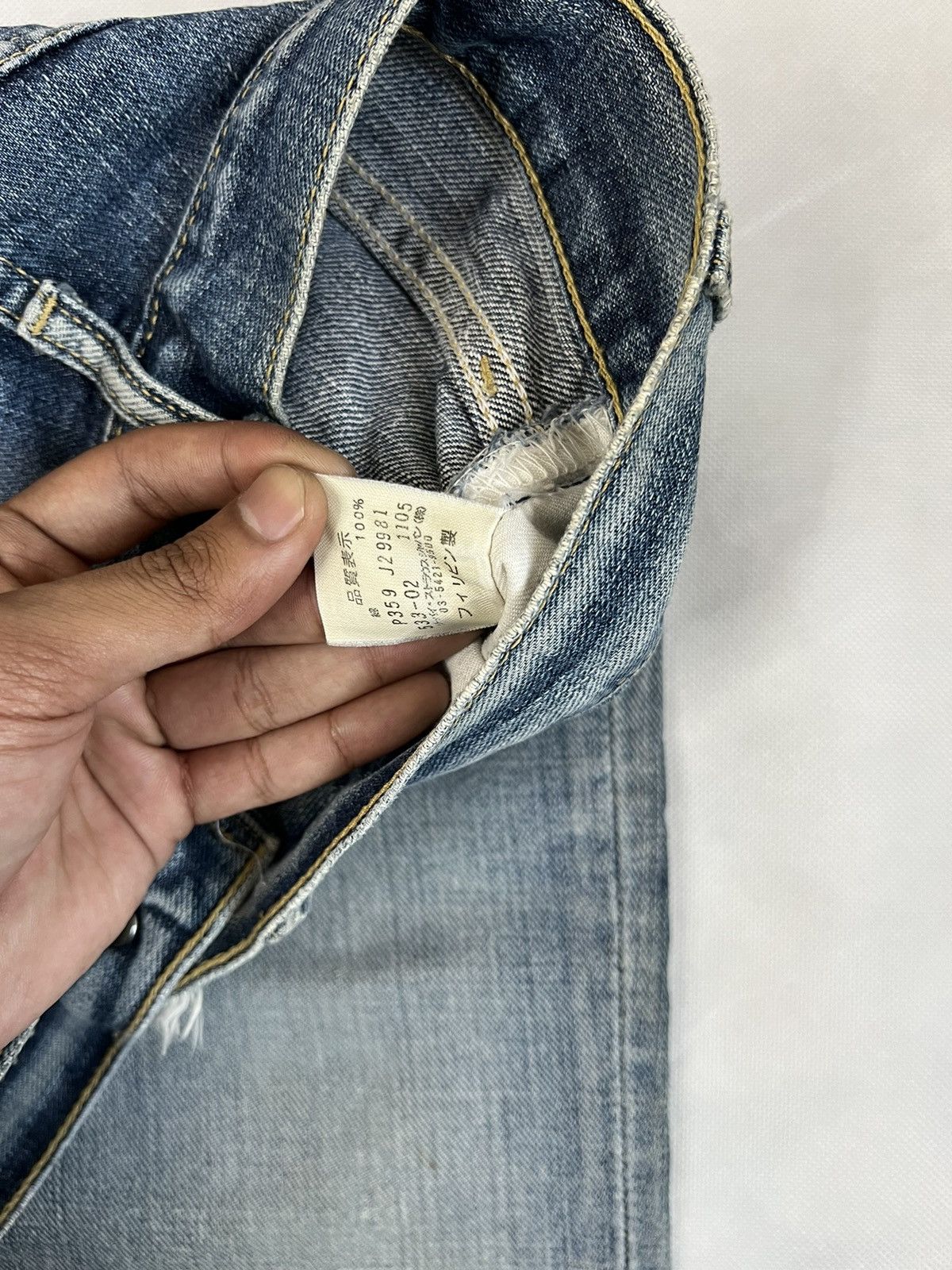 LVC × Levi's Vintage Clothing Vintage 90's Levis Distressed And Aging Karakuri Denim Size US 29 - 9 Thumbnail
