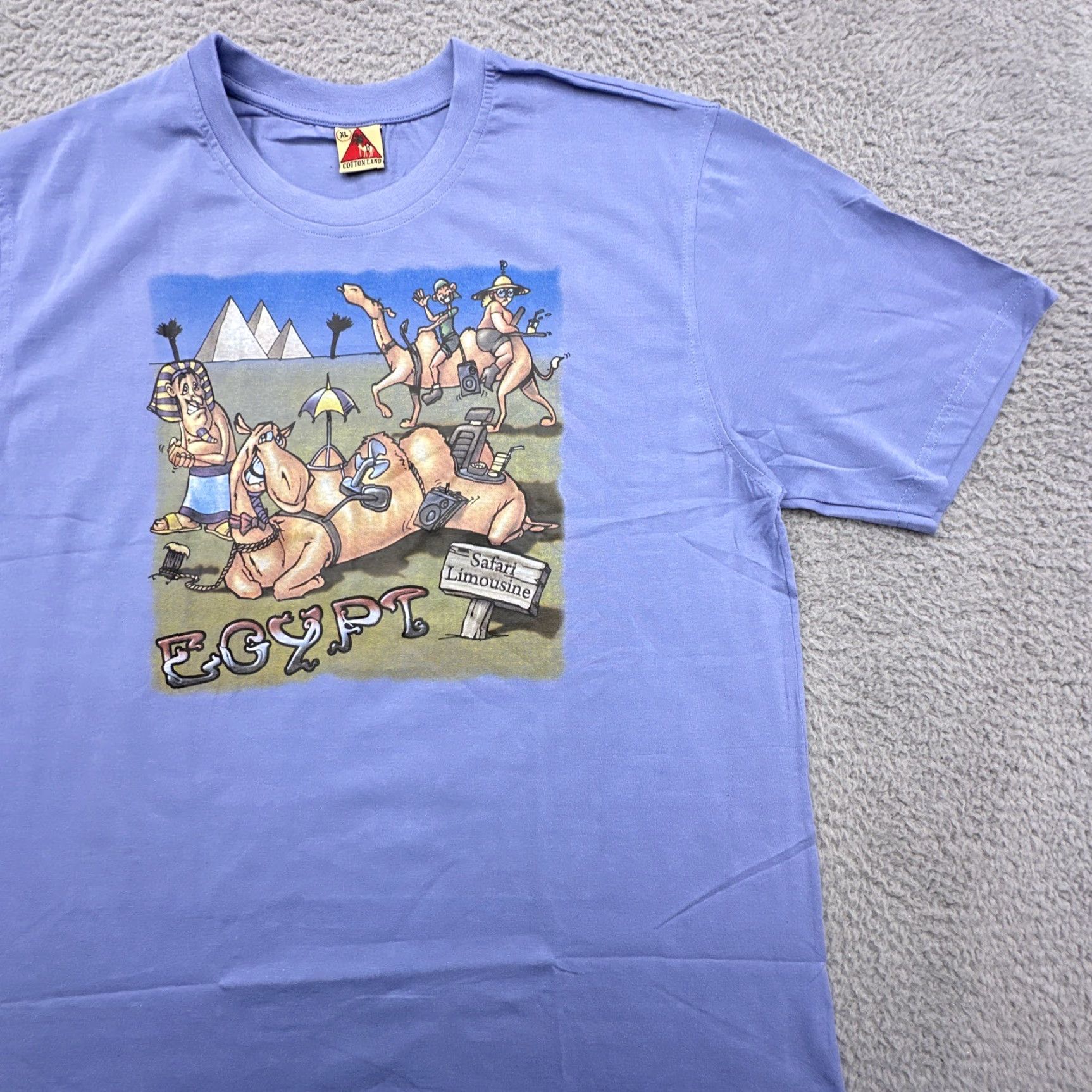 Vintage VINTAGE Cotton Land T-Shirt Mens XL Blue 100% Cotton Tourist Print Crew Neck Short Sleeve Size US XL / EU 56 / 4 - 2 Thumbnail