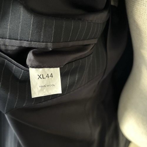 Jos. A. Bank Jos. A. Bank Mens 44L Navy Striped 100% Wool 2 Piece Suit Wi Size 44L - 13 Thumbnail