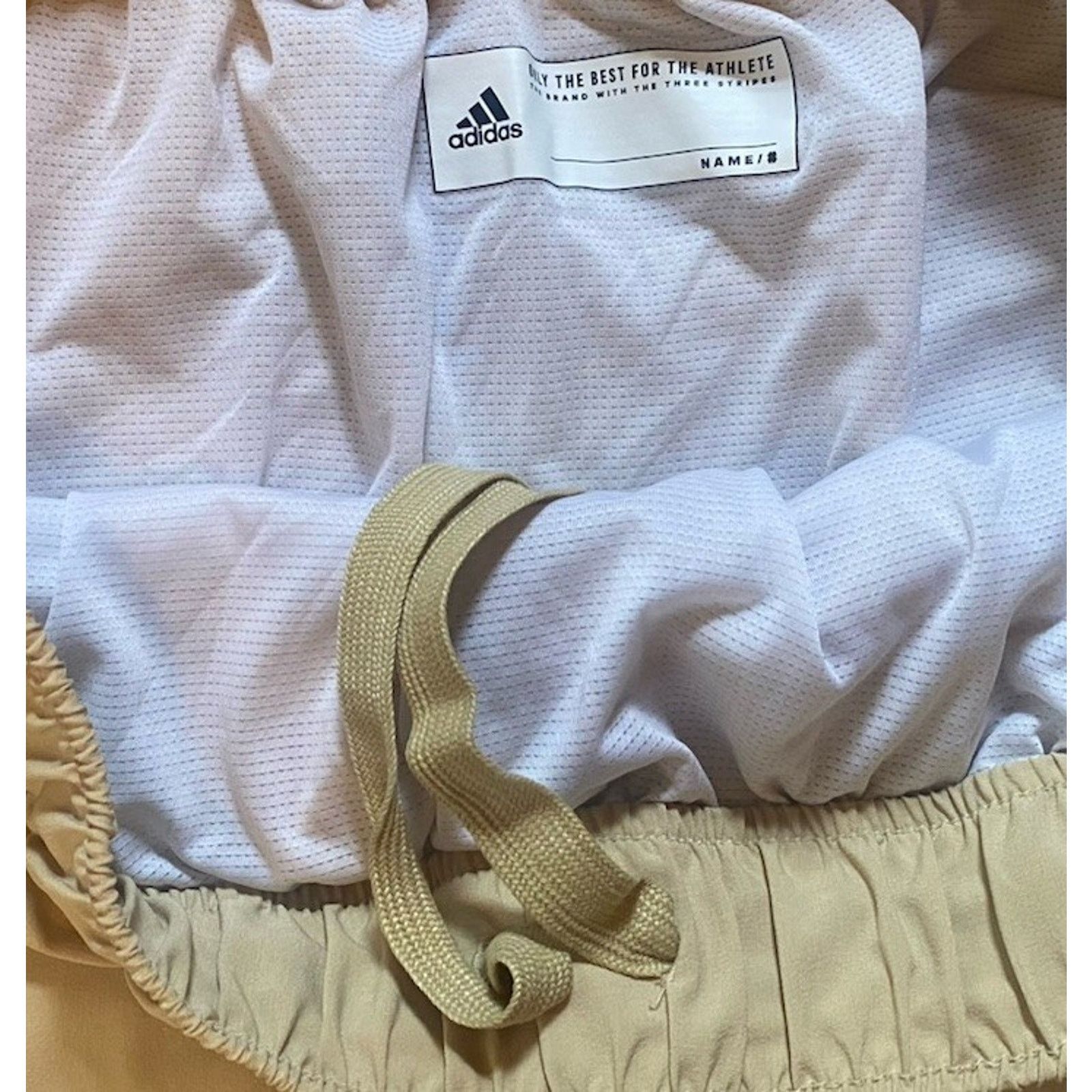 Adidas Adidas Softest Running Shorts Women’s XL Pale Cream Yellow Size 36" / US 14 / IT 50 - 3 Thumbnail