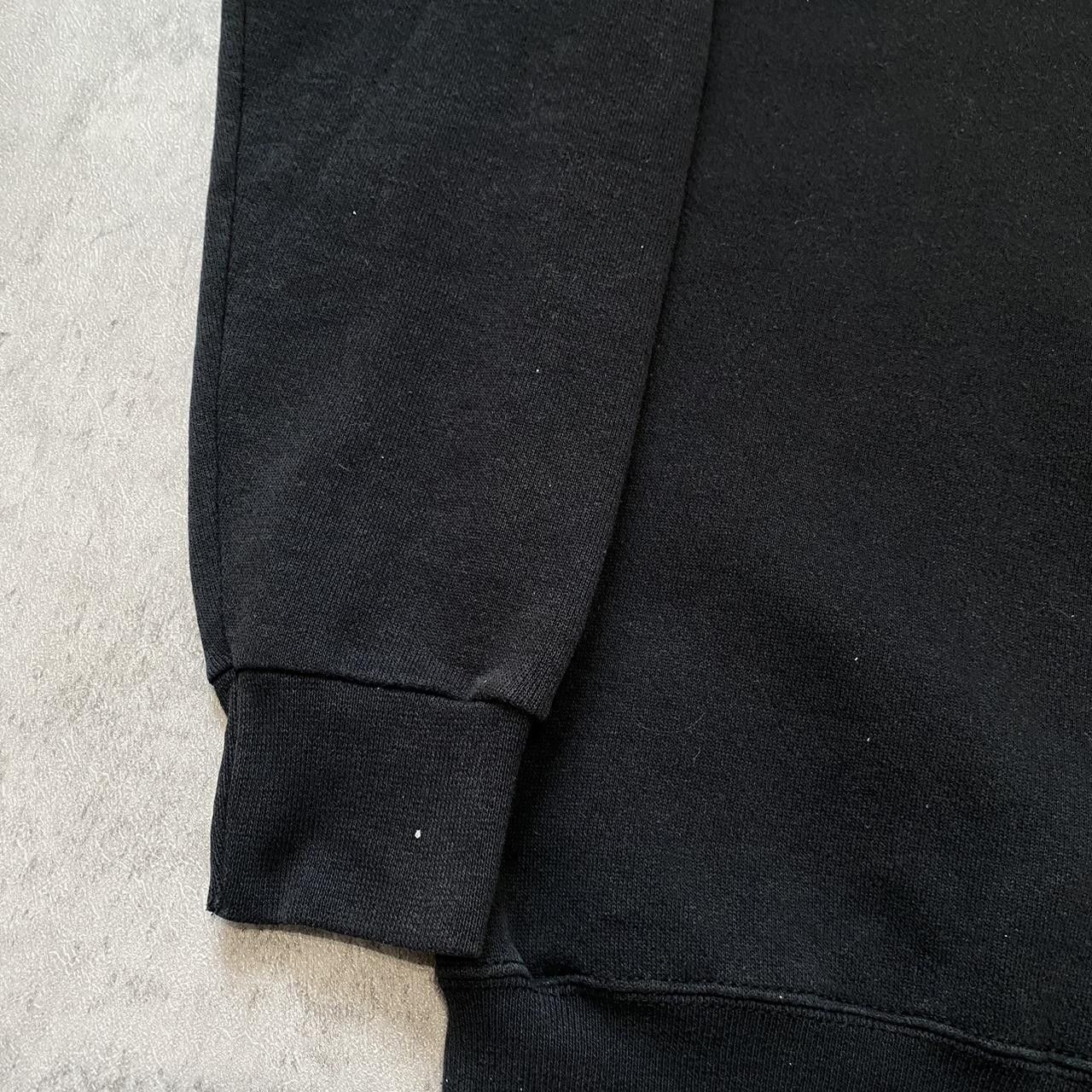 Other Black crewneck sweatshirt with a worn look fashion Size US M / EU 48-50 / 2 - 7 Thumbnail