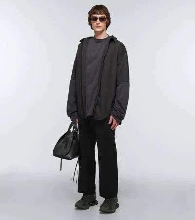 Balenciaga o1mt1gz1024 BB Icon Trompe L'Œil Shirt in Black Size US S / EU 44-46 / 1 - 2 Thumbnail