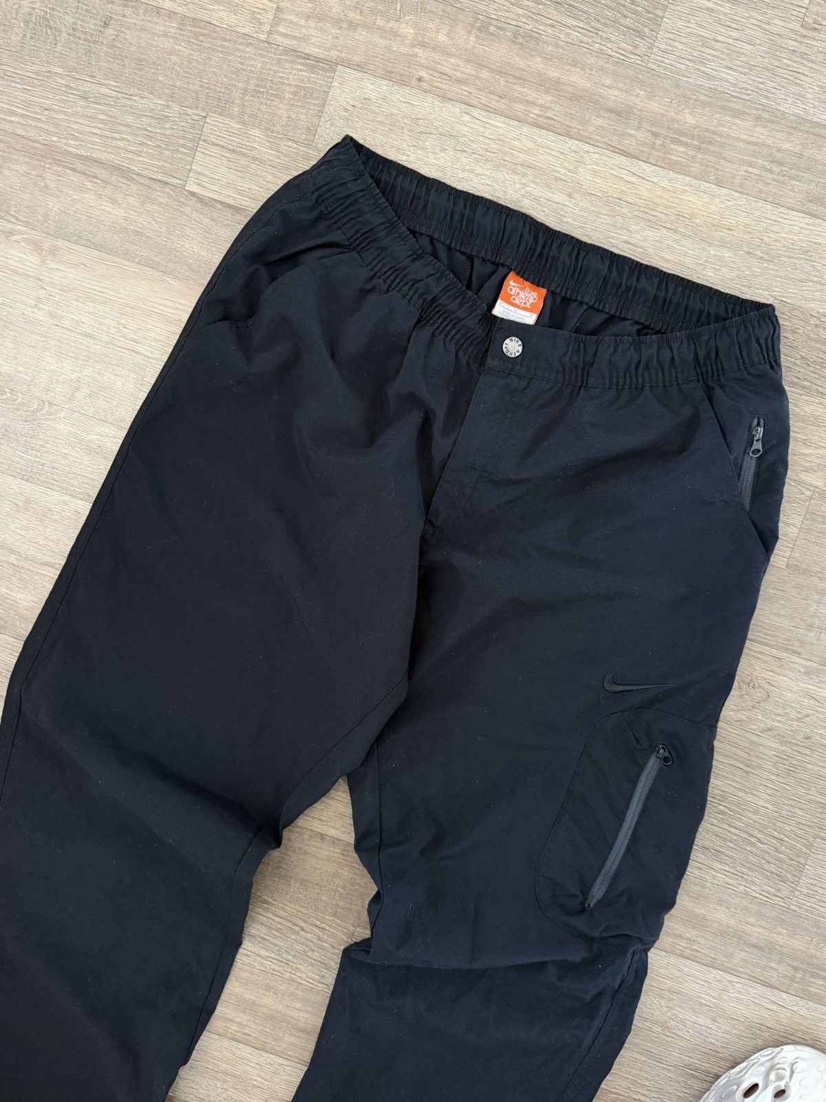 Nike NIKE Y2K TRACK NYLON VINTAGE CARGO DRILL RARE PANTS Size US 32 / EU 48 - 13 Thumbnail