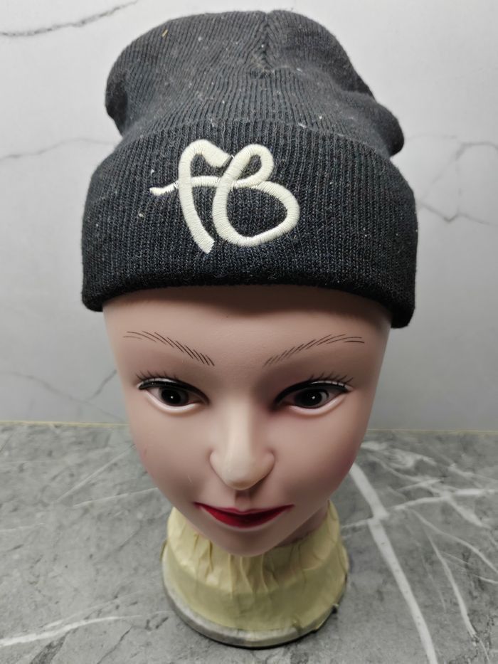 Fubu Vintage Fubu Beanie Snowcap Size ONE SIZE - 1 Thumbnail