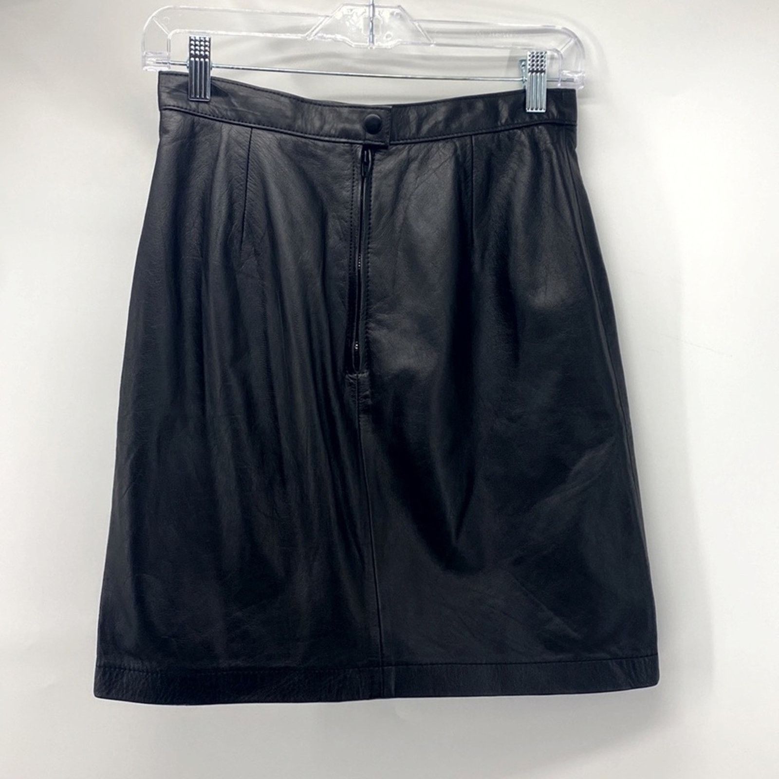 Wilsons Leather Vintage Wilson black leather skirt mini rocker date Night Size 30" / US 8 / IT 44 - 4 Thumbnail