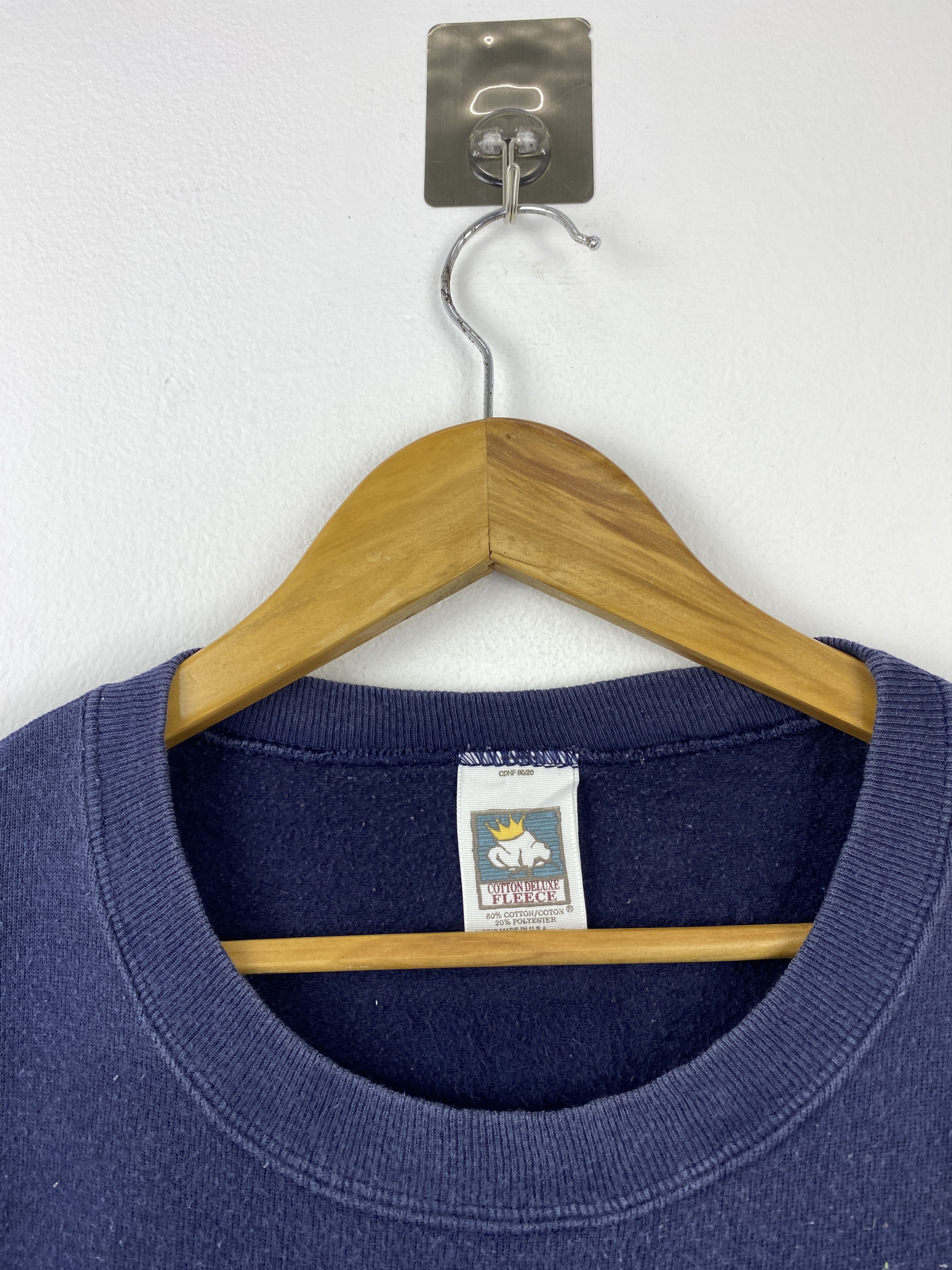 Vintage Vintage 90s Guam Crewneck Pullover Jumper Sweatshirt SH0539 Size US L / EU 52-54 / 3 - 6 Thumbnail