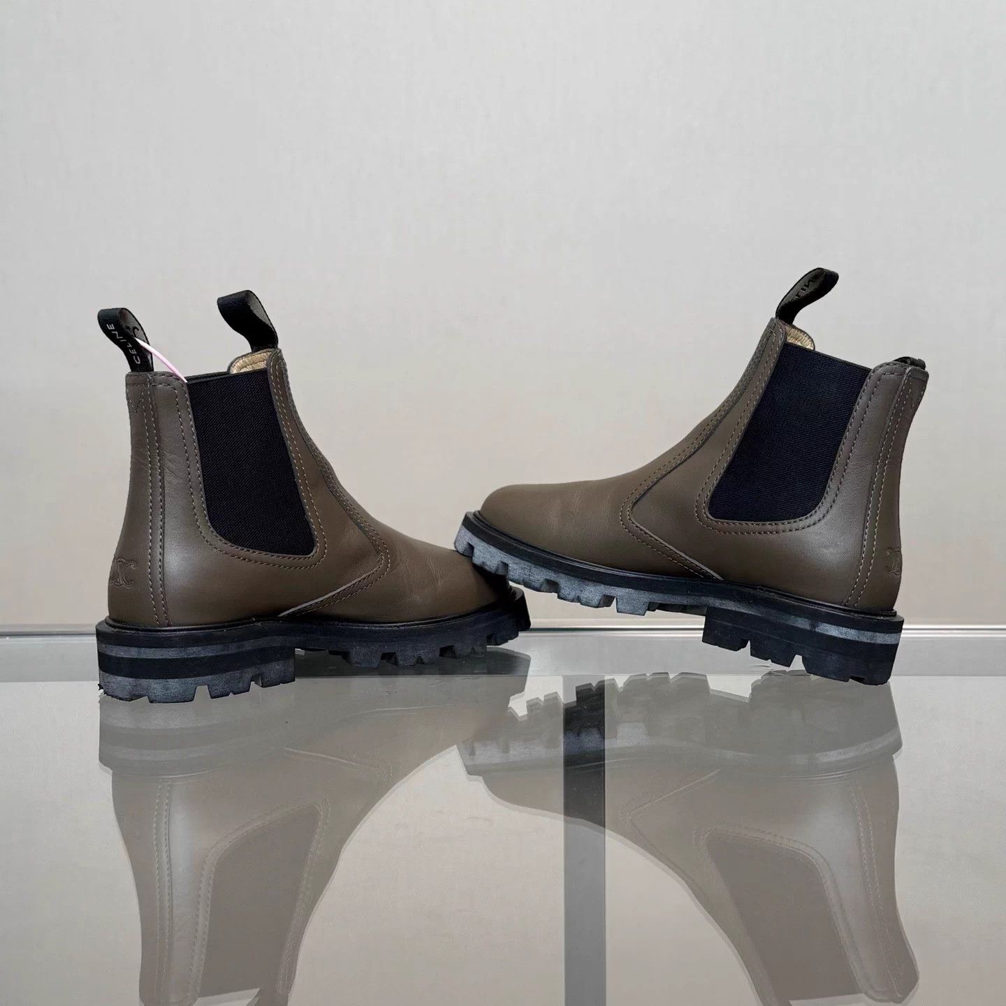 Celine Celine Gray Brown Chelsea Boots Size 36 99 Size US 5 / IT 35 - 6 Thumbnail
