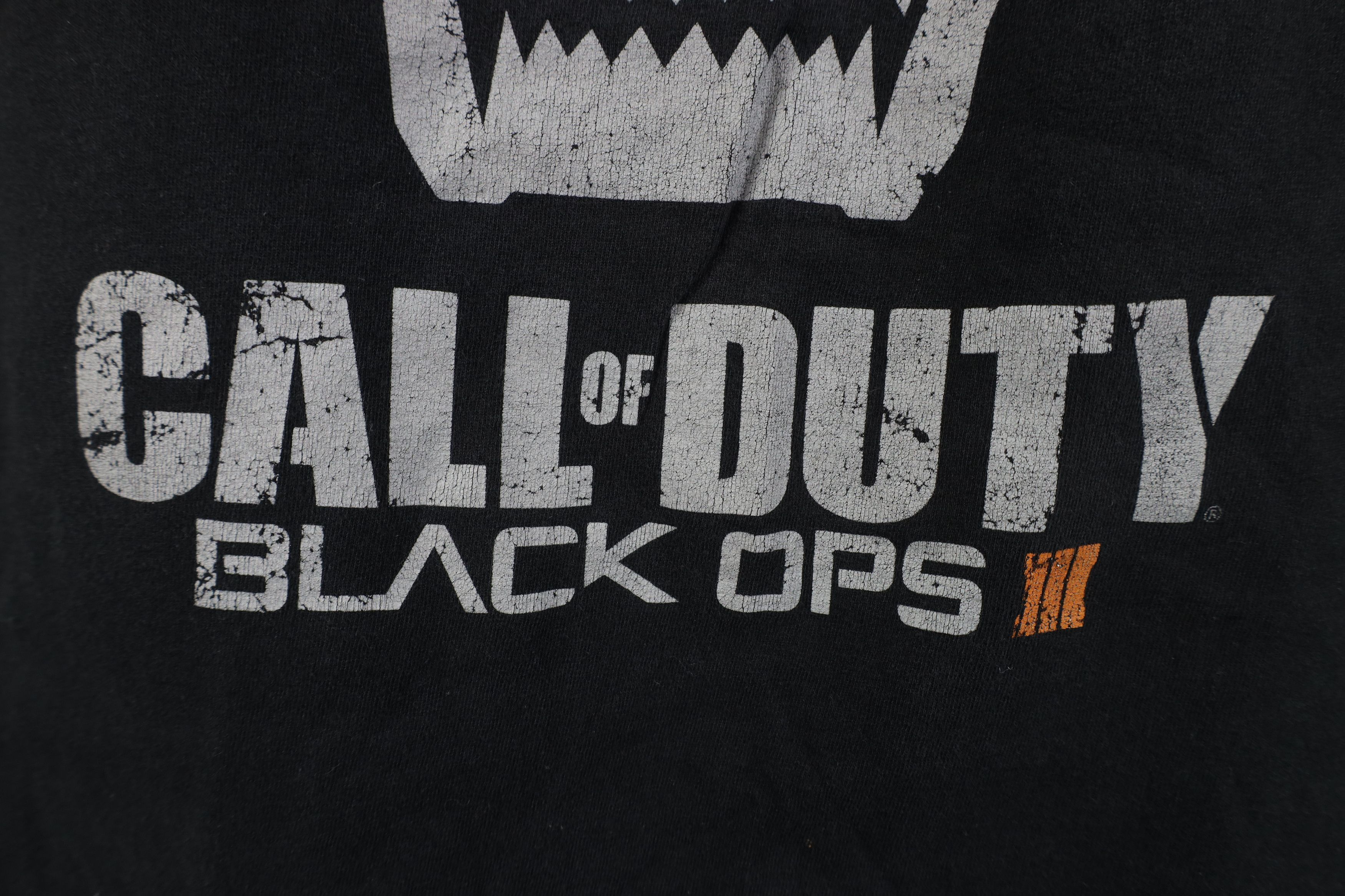 Vintage Vintage Y2K Call of Duty Black Ops III Video Game T-Shirt Size US XL / EU 56 / 4 - 5 Thumbnail