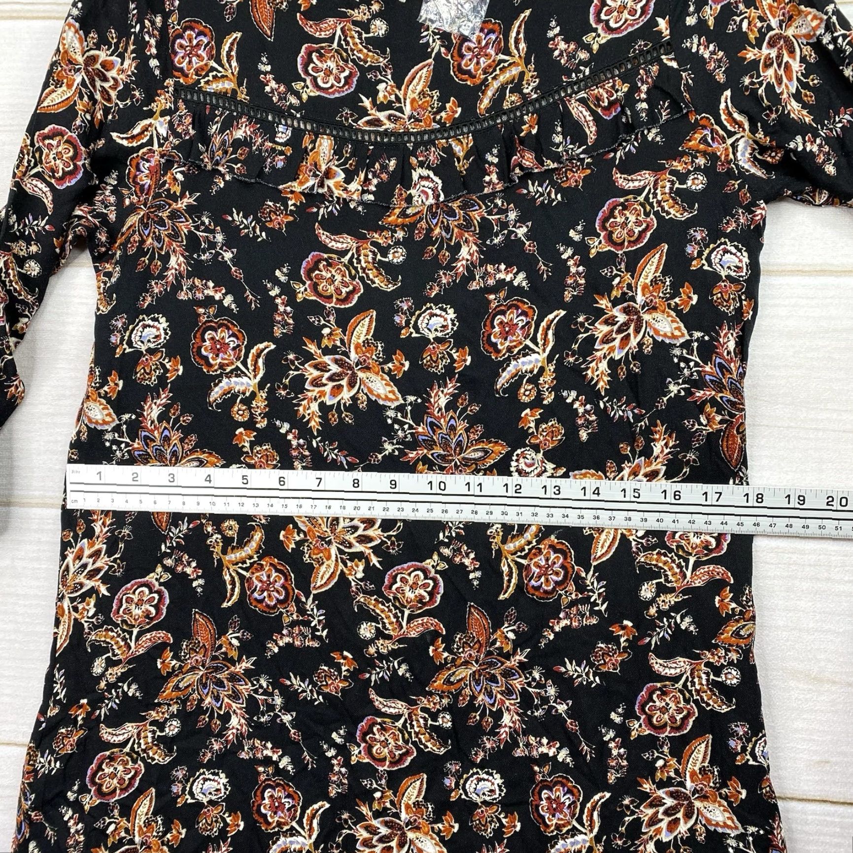 Vintage Kate Spade Spade & Heart Mini Dress S Black Floral Peasant Party Dress Short Sleeve V-Neck Knots Button Size S / US 4 / IT 40 - 6 Thumbnail