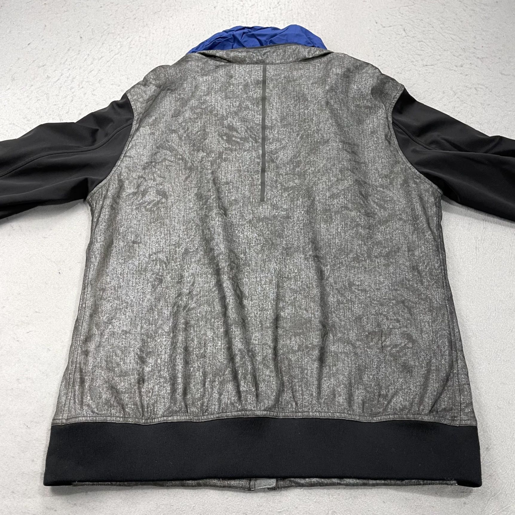 Lululemon Lululemon Jacket Mens M Gray Specular Reflective Running Full Zip Windbreaker Windbreaker Reflective Running Size US M / EU 48-50 / 2 - 6 Thumbnail