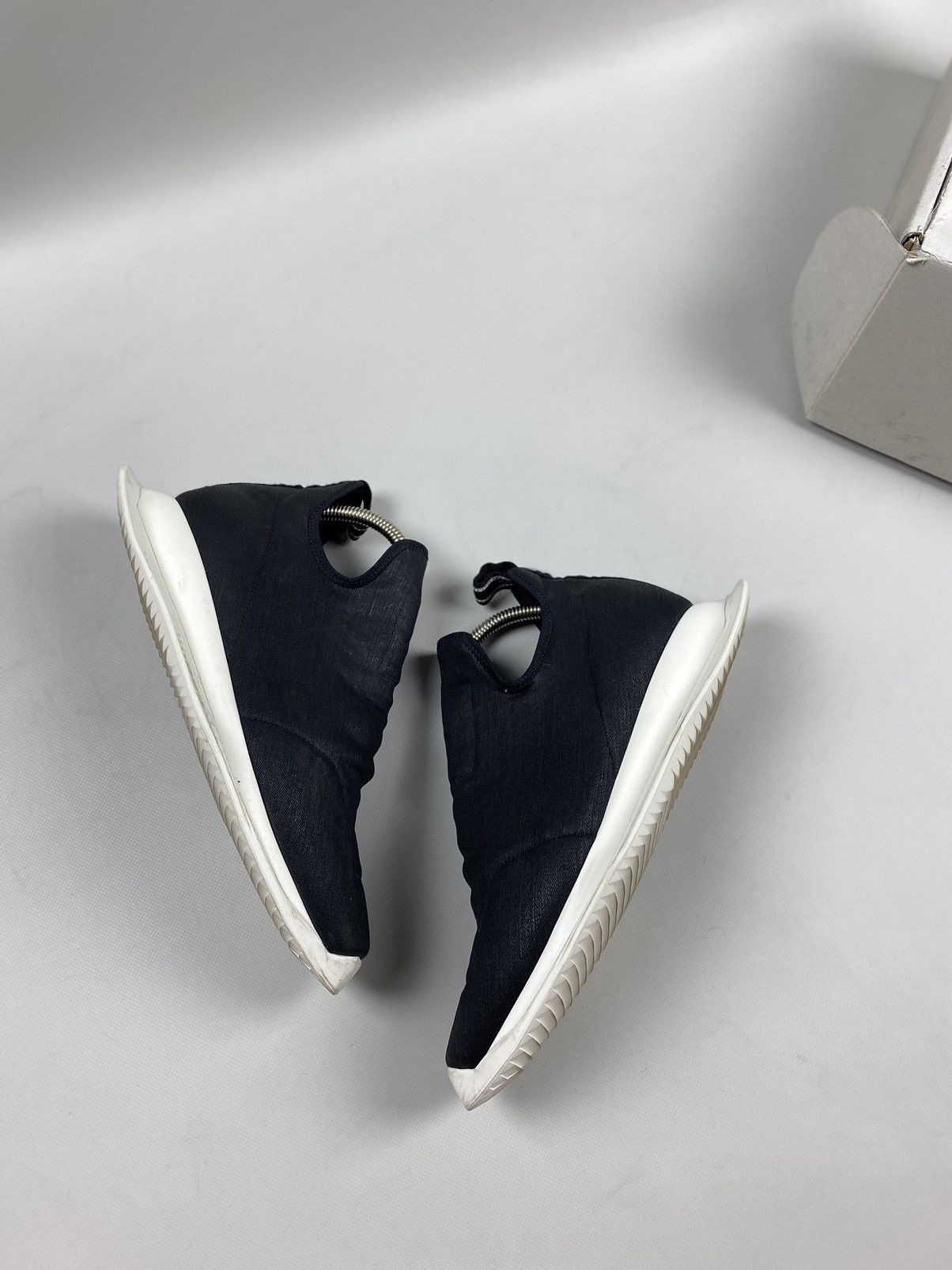 Rick Owens Drkshdw New! Rick Owens DRKSHDW avant-garde low top sneaker shoes Size US 9 / IT 39 - 18 Thumbnail