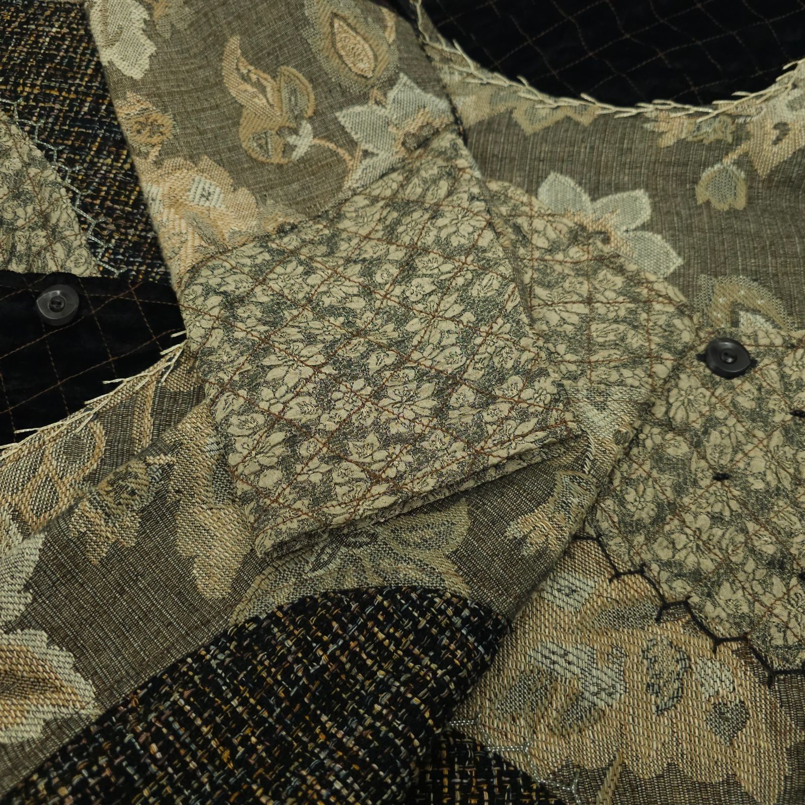 Other Yak Magik Jacket XL Floral Tapestry Patchwork Quilted Velvet Size XL / US 12-14 / IT 48-50 - 12 Thumbnail