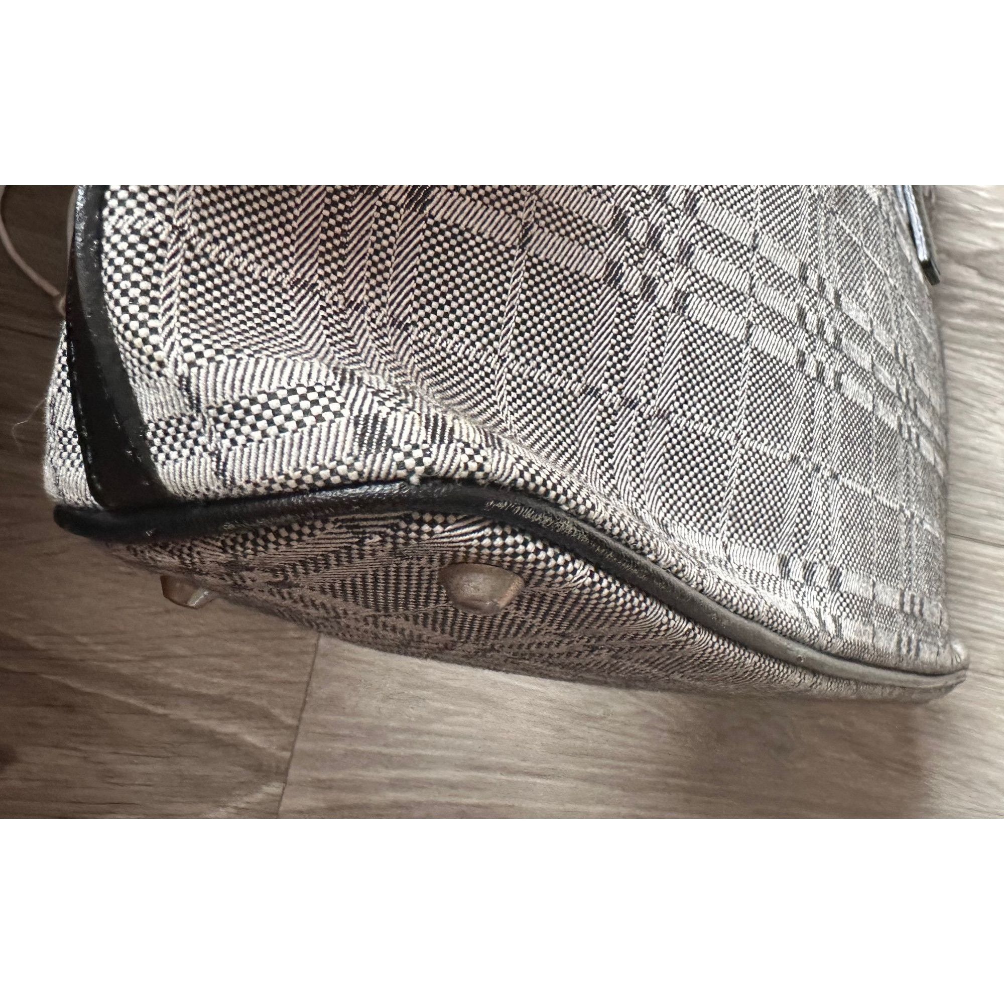Burberry Burberry Gray Nova Check Satchel/ Tote with Black Leather B Size ONE SIZE - 16 Thumbnail