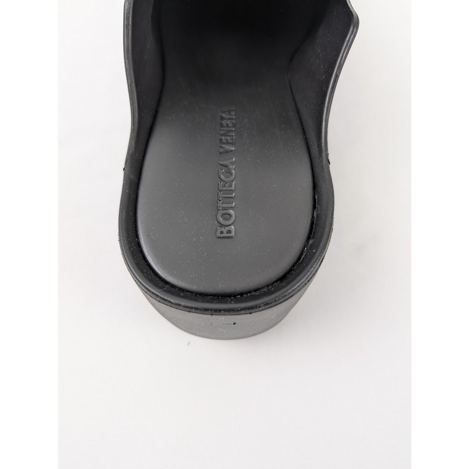 Bottega Veneta o1rshd1 Gel Rubber Flash Slipper in Black Size US 9 / EU 42 - 10 Thumbnail