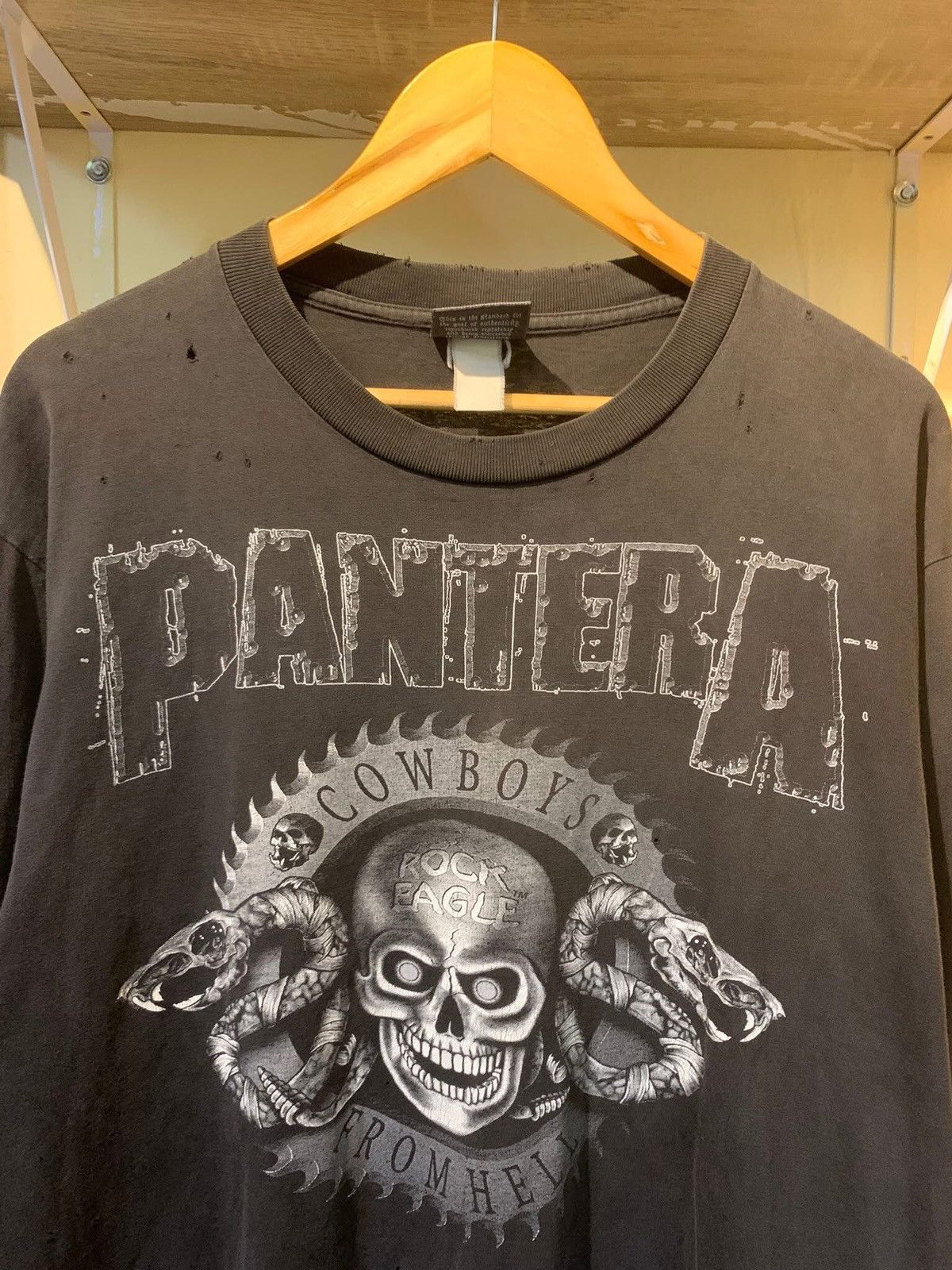 Band Tees 🔥 Pantera “Cowboys From Hell” Skull Snake Distressed LS Tee Size US M / EU 48-50 / 2 - 3 Thumbnail