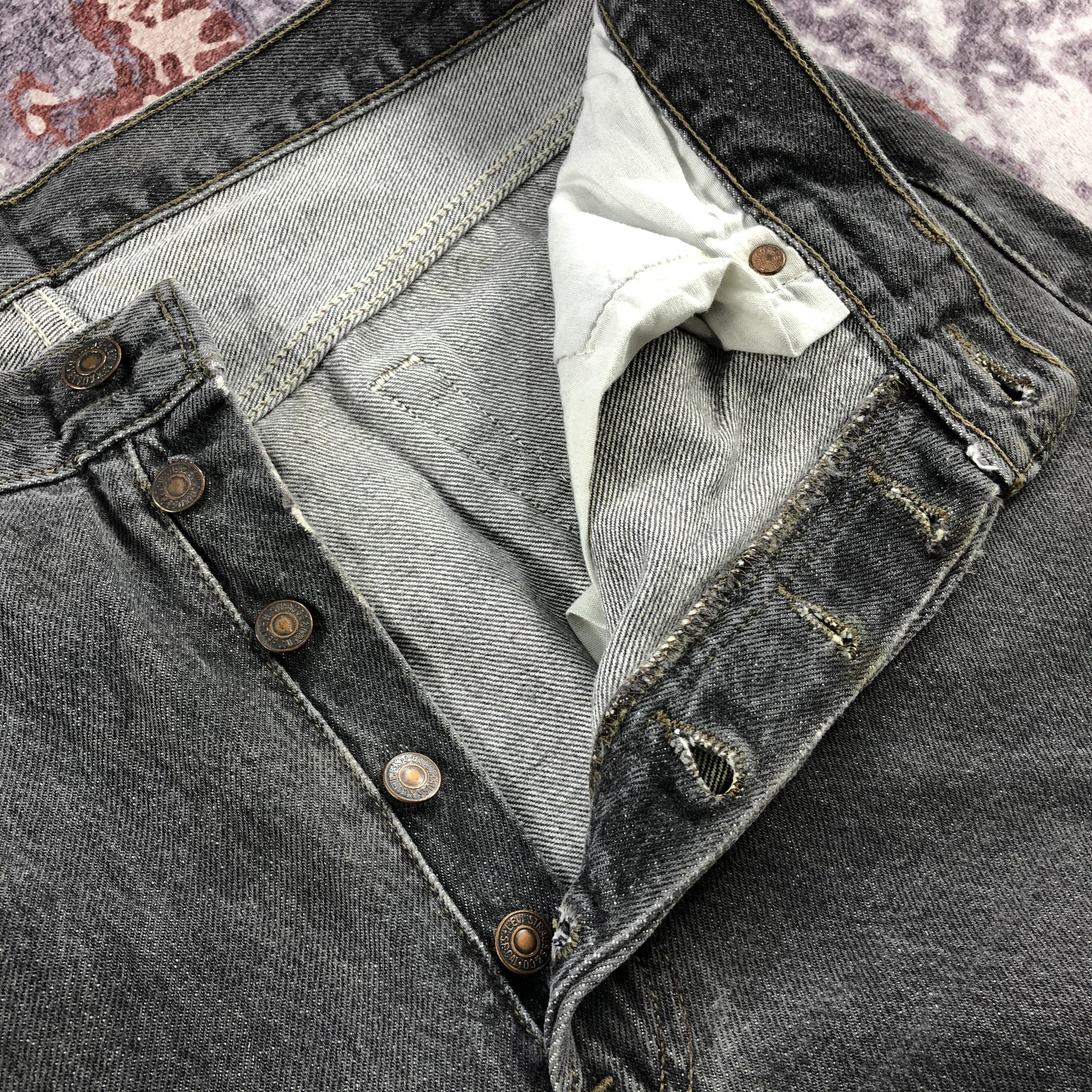 Levi's Vintage 90s Levis 501 Faded Black Jeans-JM2581 Size US 33 - 12 Thumbnail
