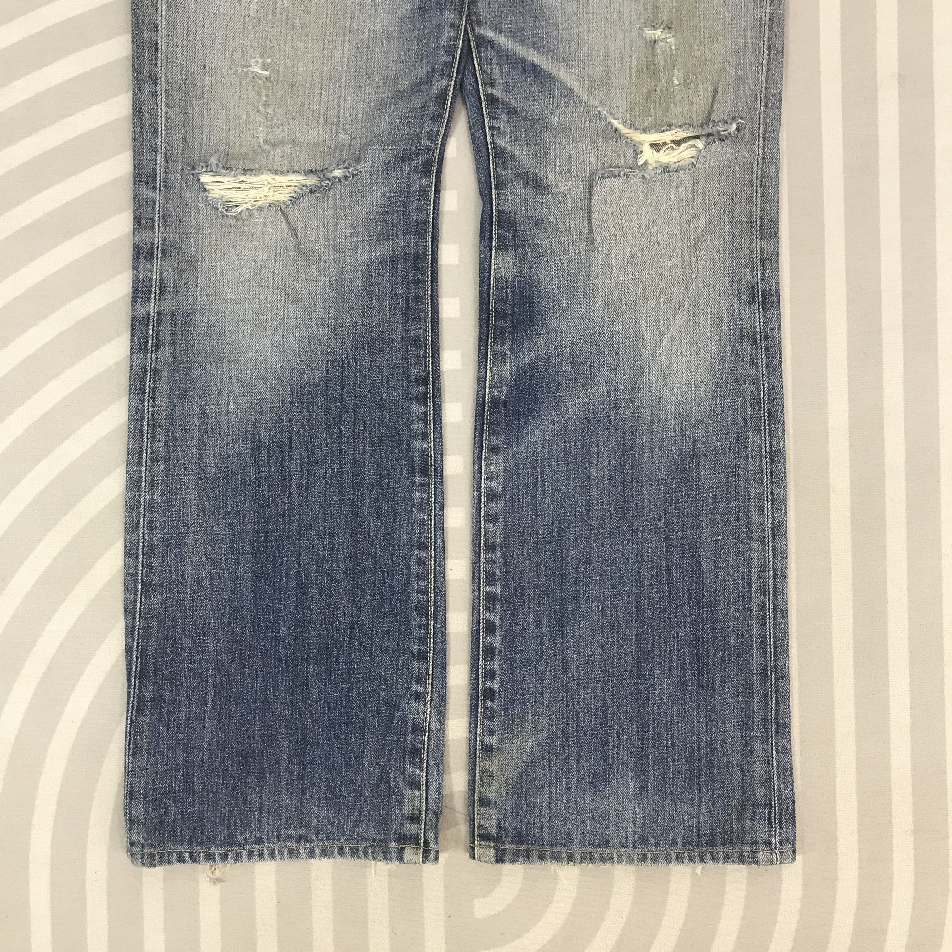 Japanese Brand Flare Japan Uniqlo Distressed Bootcut Denim K54B7 Size US 31 - 3 Thumbnail