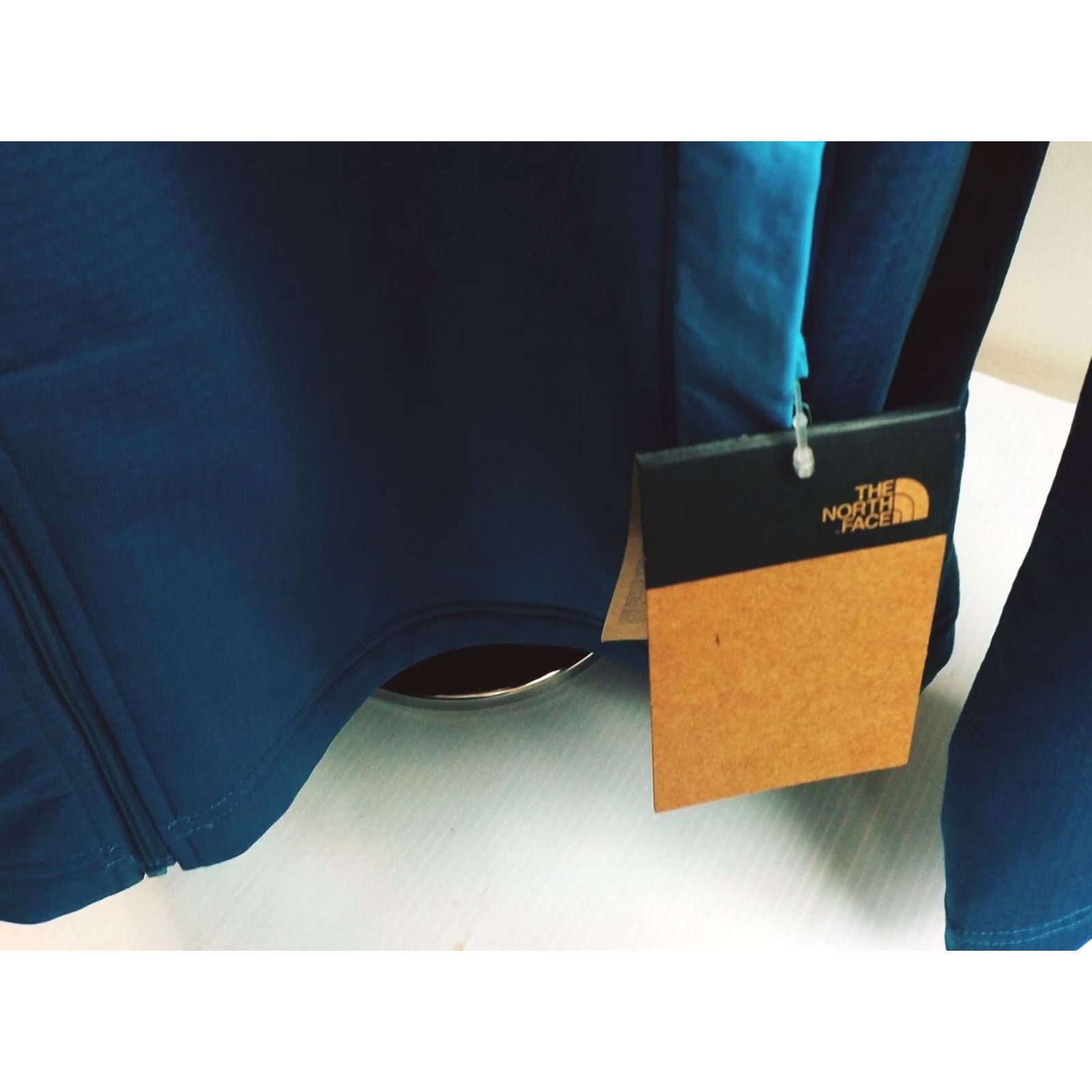 The North Face The North Face 2 Tone Zipper Front Track Jacket Teal Turquoise L NWT Track Jacket Men Blue 95% Polyester 5% Elastane Zip Pockets NWT Size US L / EU 52-54 / 3 - 3 Thumbnail