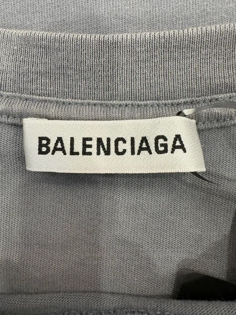 Balenciaga Balenciaga Grey Portrait Printed Logo Short Sleeve Size US S / EU 44-46 / 1 - 5 Thumbnail