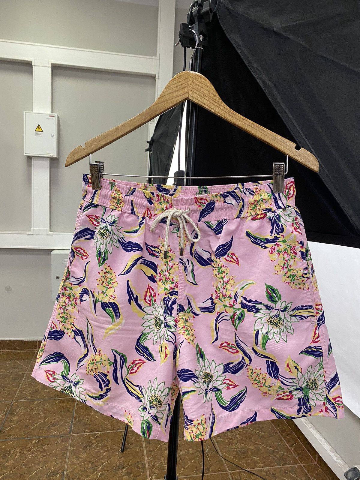 Polo Ralph Lauren 🇺🇸 Vintage Polo Ralph Lauren Hawaiian Nylon shorts casual Size US 32 / EU 48 - 1 Thumbnail