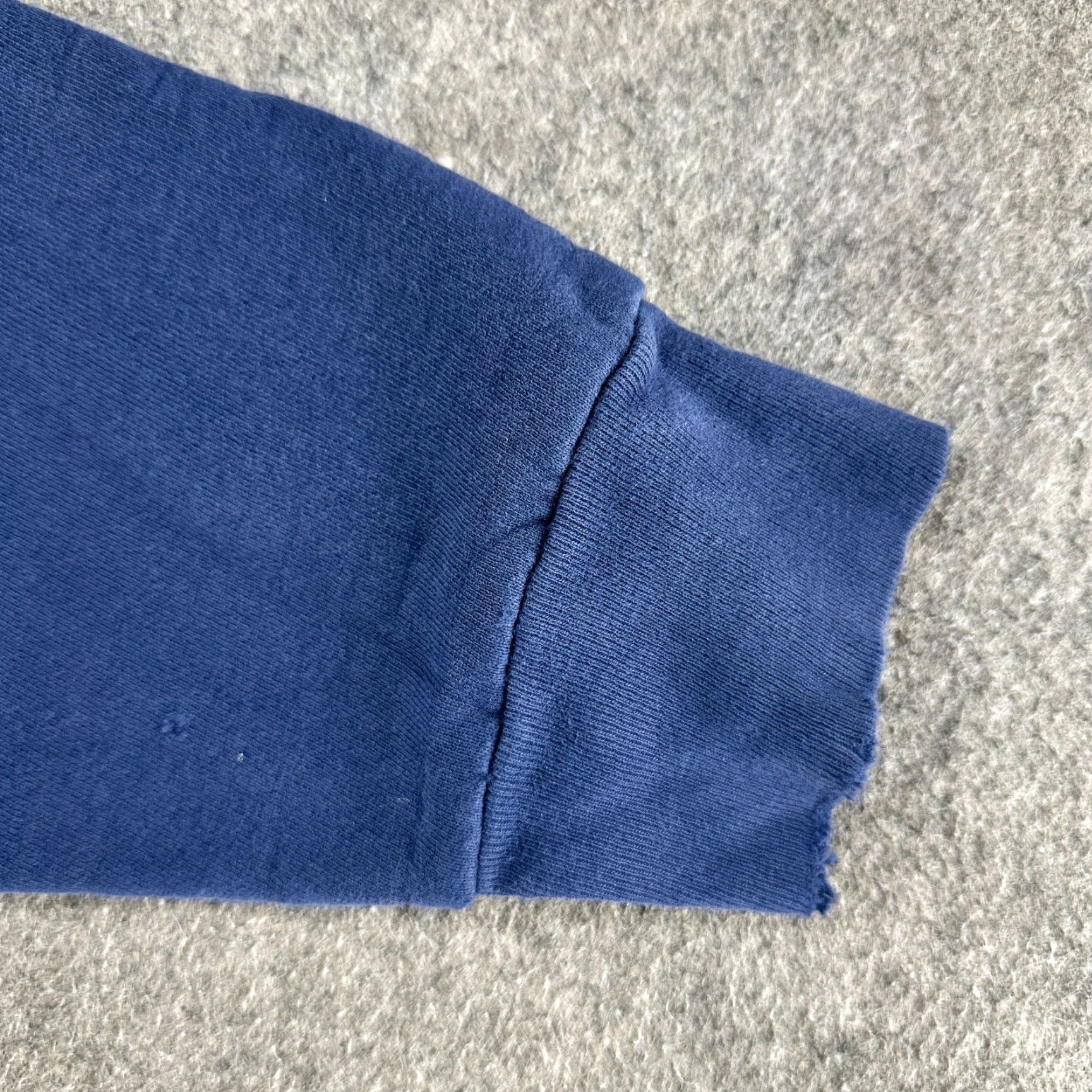 Fruit Of The Loom VINTAGE Fruit Of The Loom Hoodie Mens XL Blue Pullover Heavyweight Faded 90s Size US XL / EU 56 / 4 - 5 Thumbnail