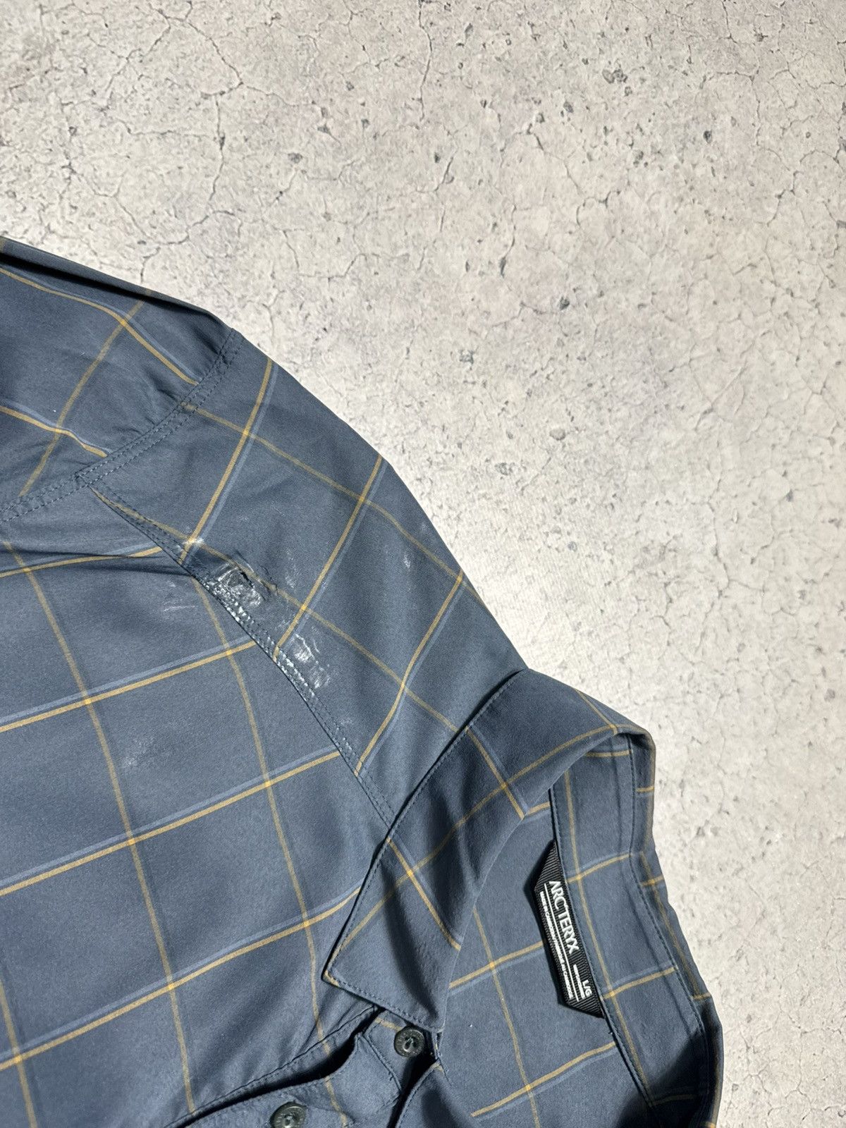 Arc'teryx Arcteryx Button Shirt Outdoor Size US L / EU 52-54 / 3 - 13 Thumbnail