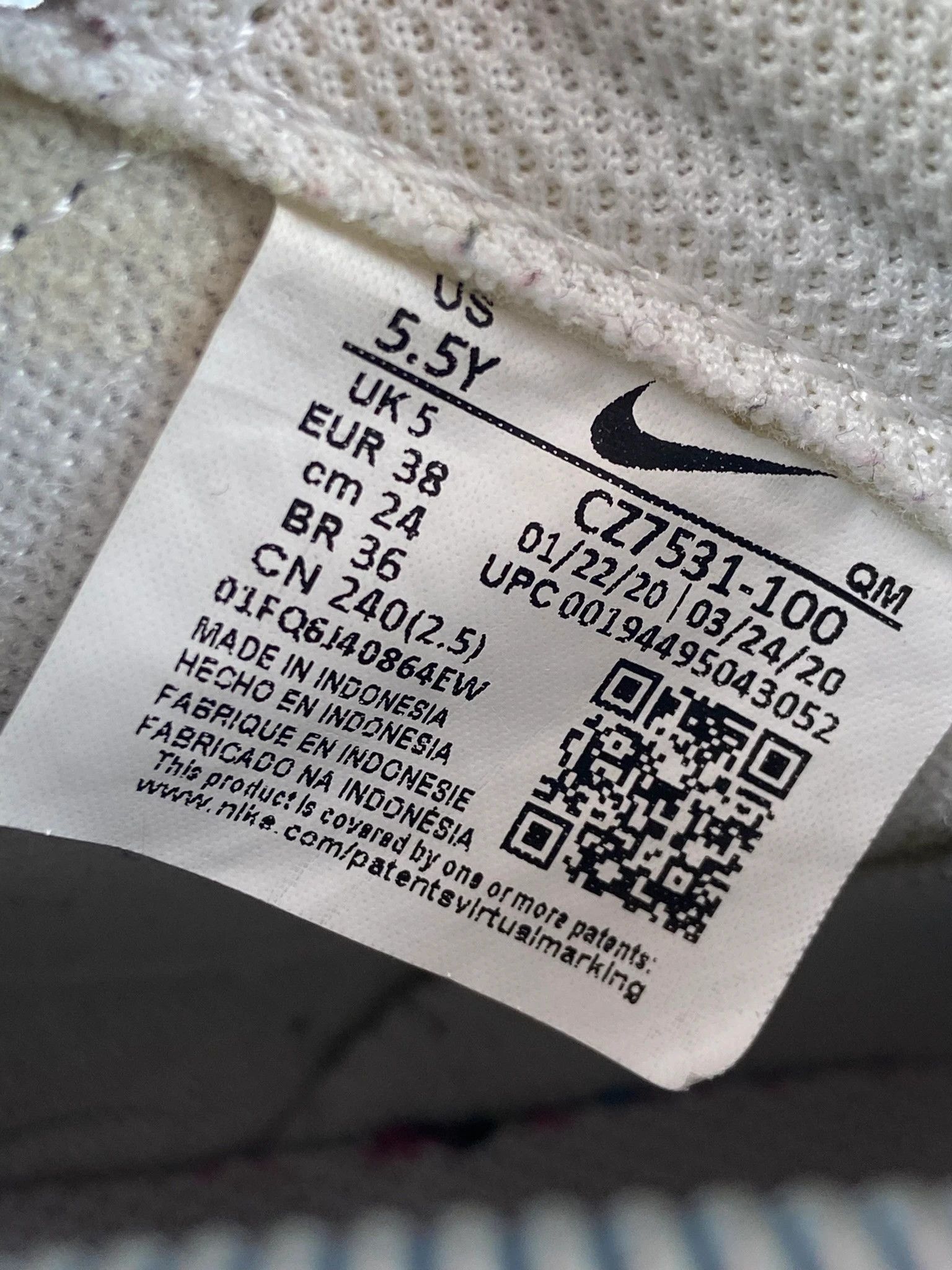 Nike Nike Blazer Mid sneakers white black Size US 5.5 / EU 38 - 8 Thumbnail